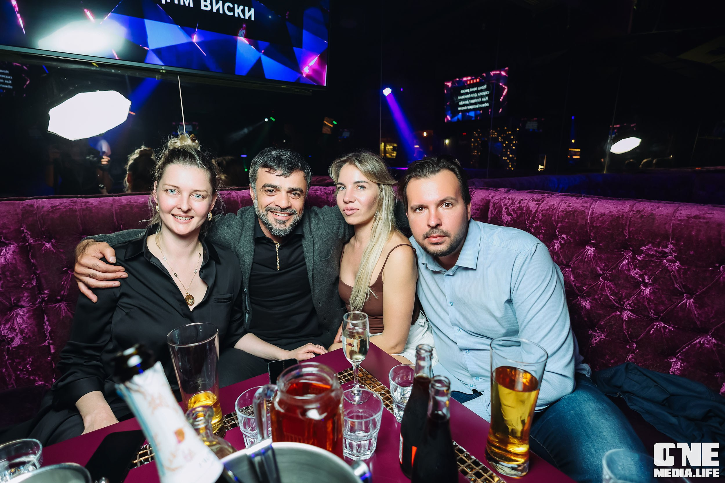 Фоторепортаж из караоке-клуба Эйфория. One Media Life: фоторепортажи, фотоотчеты с мероприятий и заведений