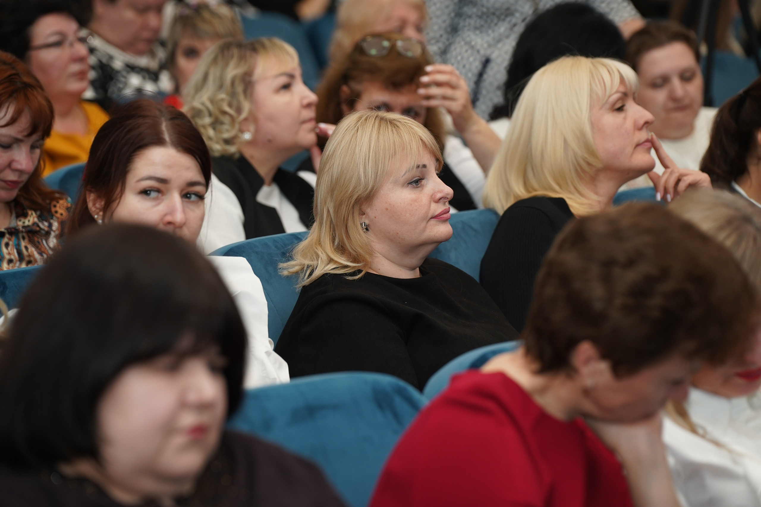 Мероприятие. MEMENTO.Выпускные альбомы, школьные, юбилейные и другие книги. Ростов-на-Дону