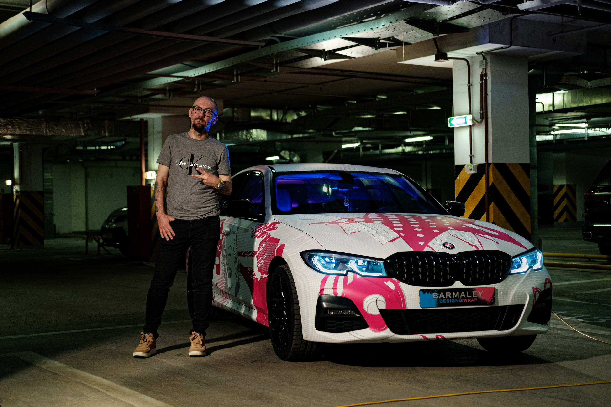 Винилография на BMW 3 G20. Студия дизайна и оклейки авто Barmaley Design