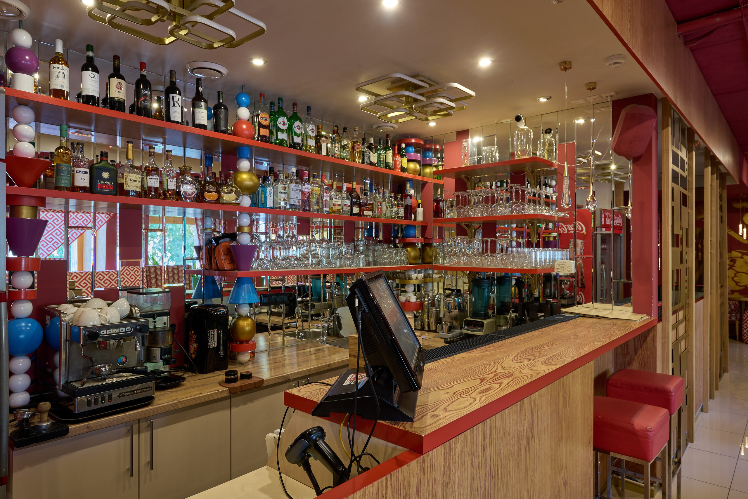 Ресторан М.Оне, Магнитогорск. Абросимов Лев интерьерный и архитектурный фотограф