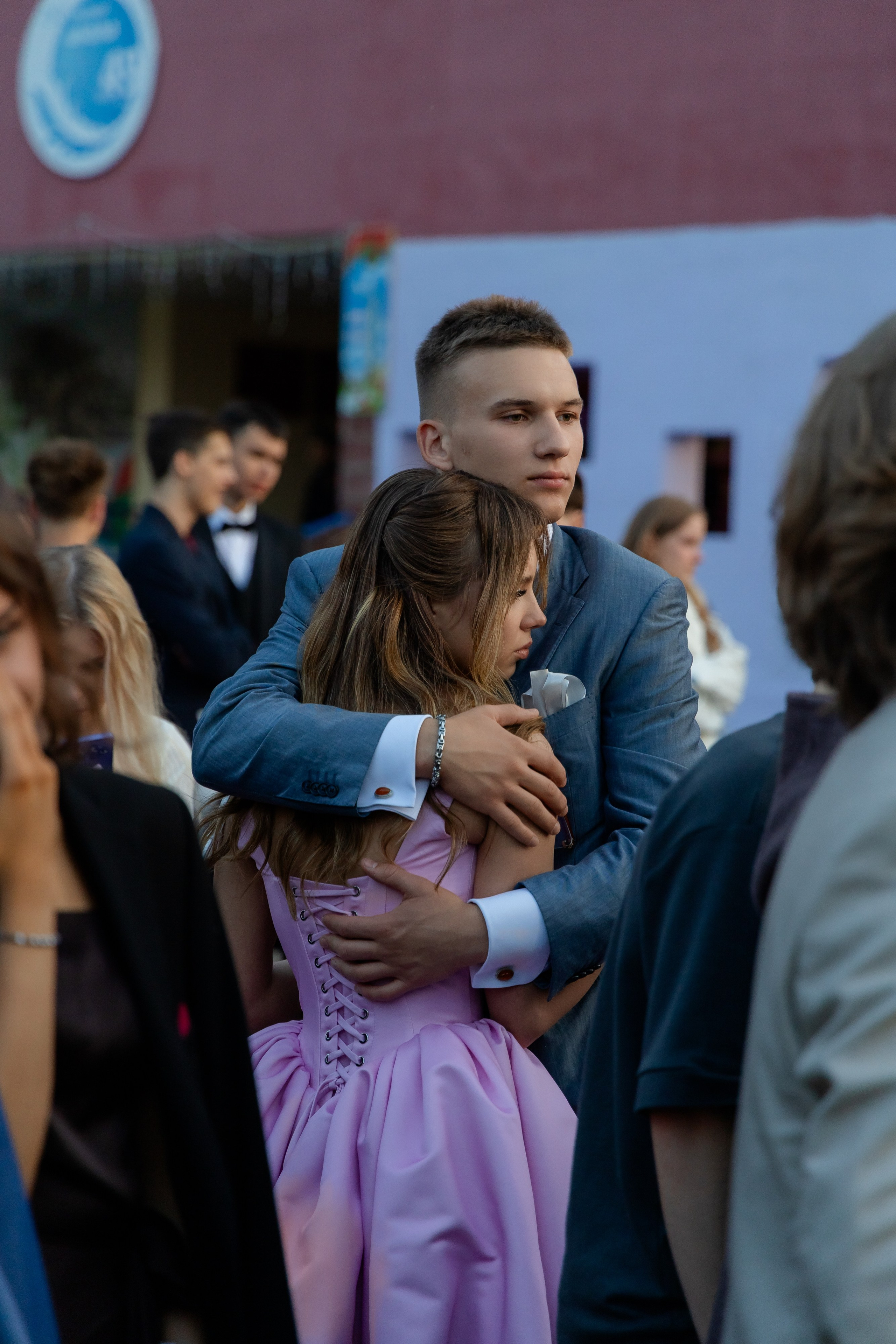 Школьный выпускной 2025 год в Минске, Беларуси. Свадебный фотограф в Минске/Беларуси Сергей Спиридонов