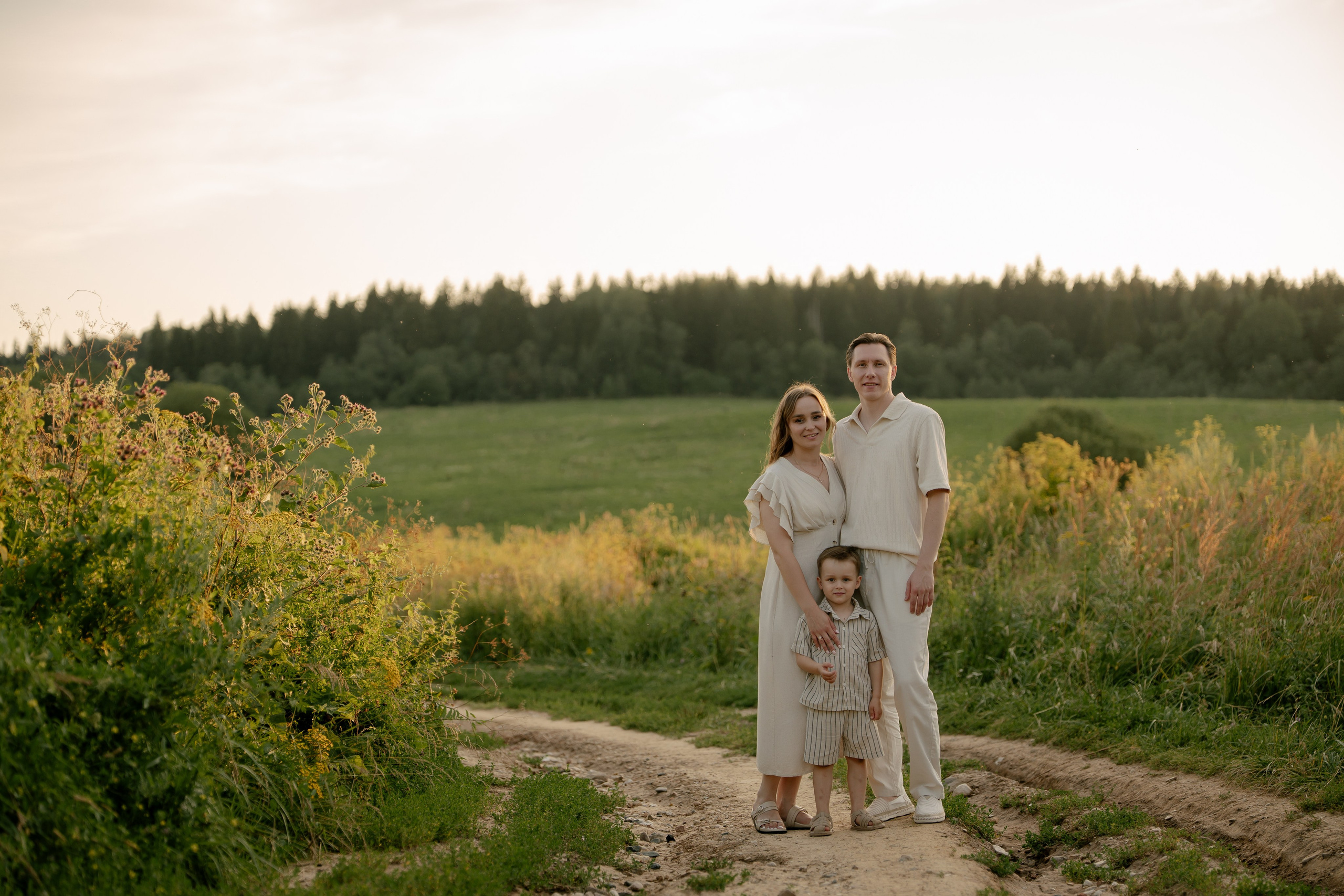 На закате. Свадебный и семейный фотограф в Москве и Красногорске — живые кадры | Анастасия Тихонова