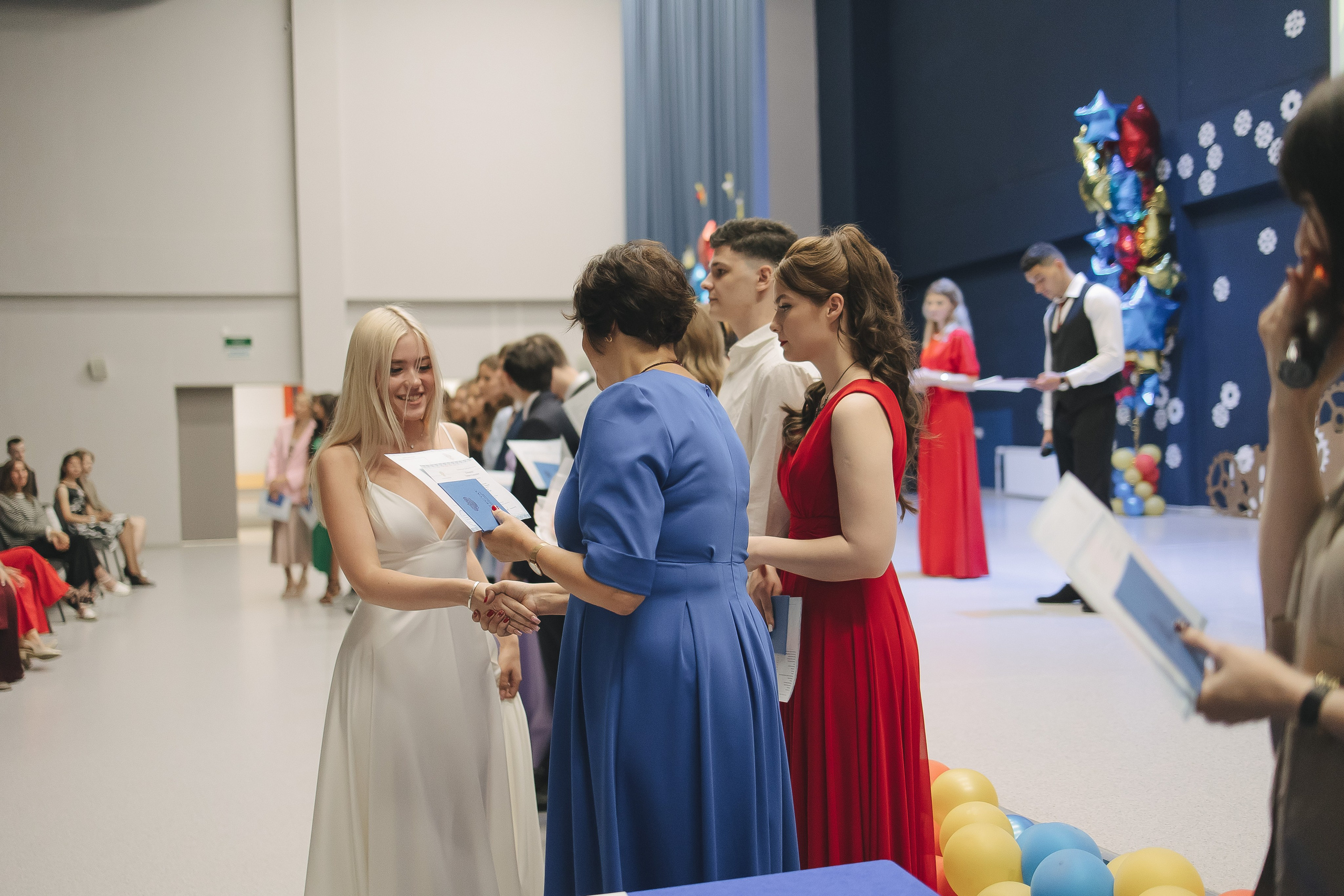 Выпускной Сосны. Свадебный и женский фотограф