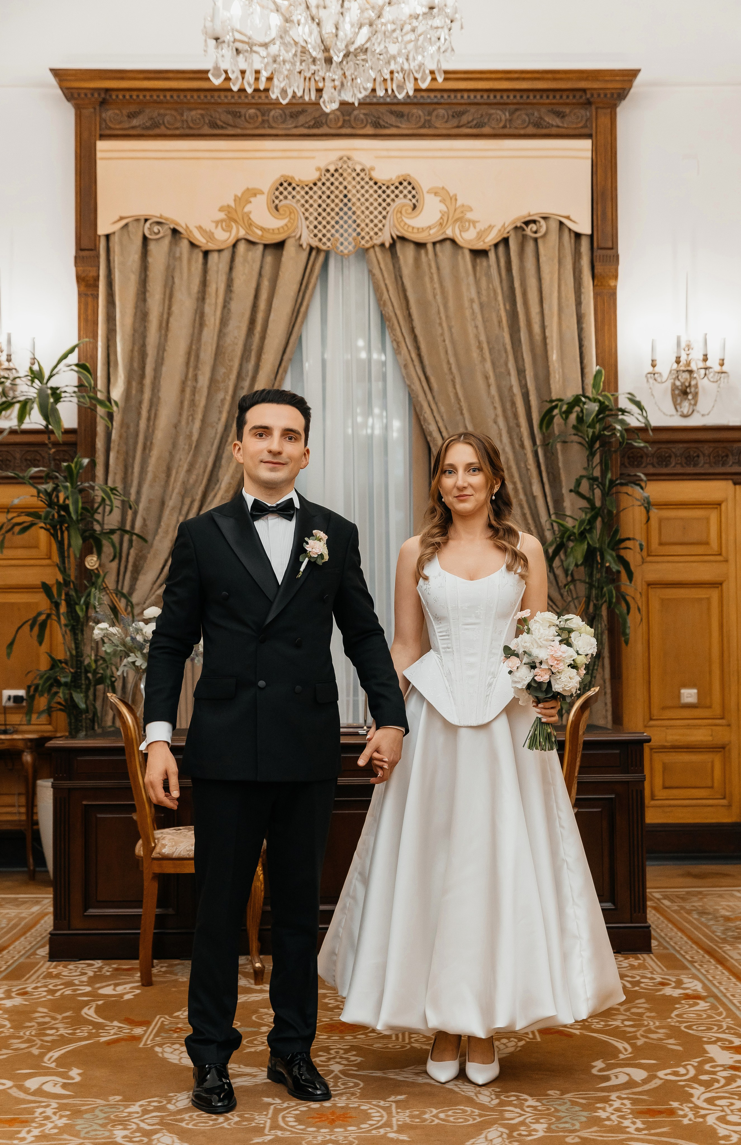 ЗАГС Грибоедовский и прогулка. Свадебный фотограф в Москве Ольга Иванова