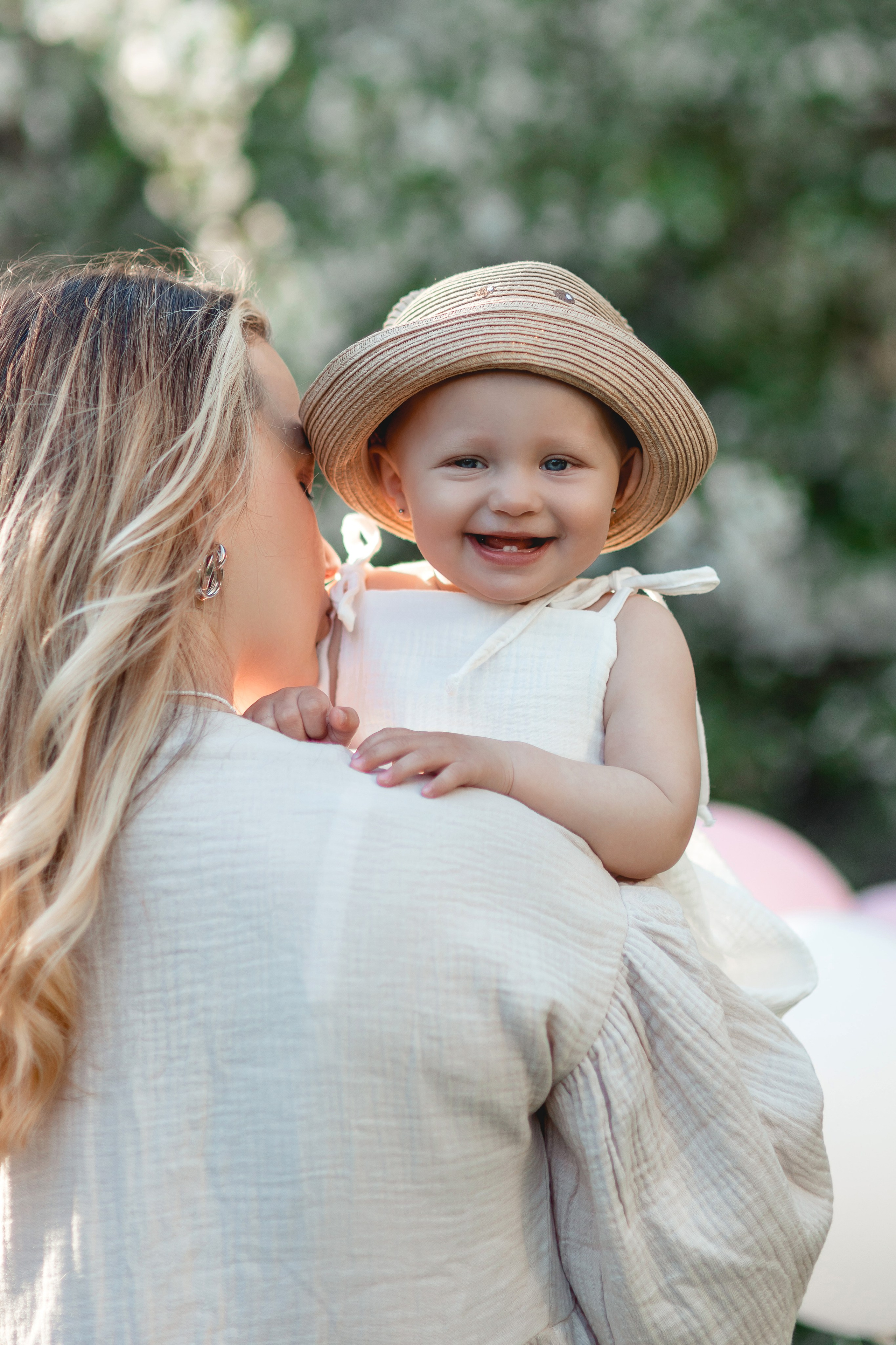 Ксения и Лиза. Главная