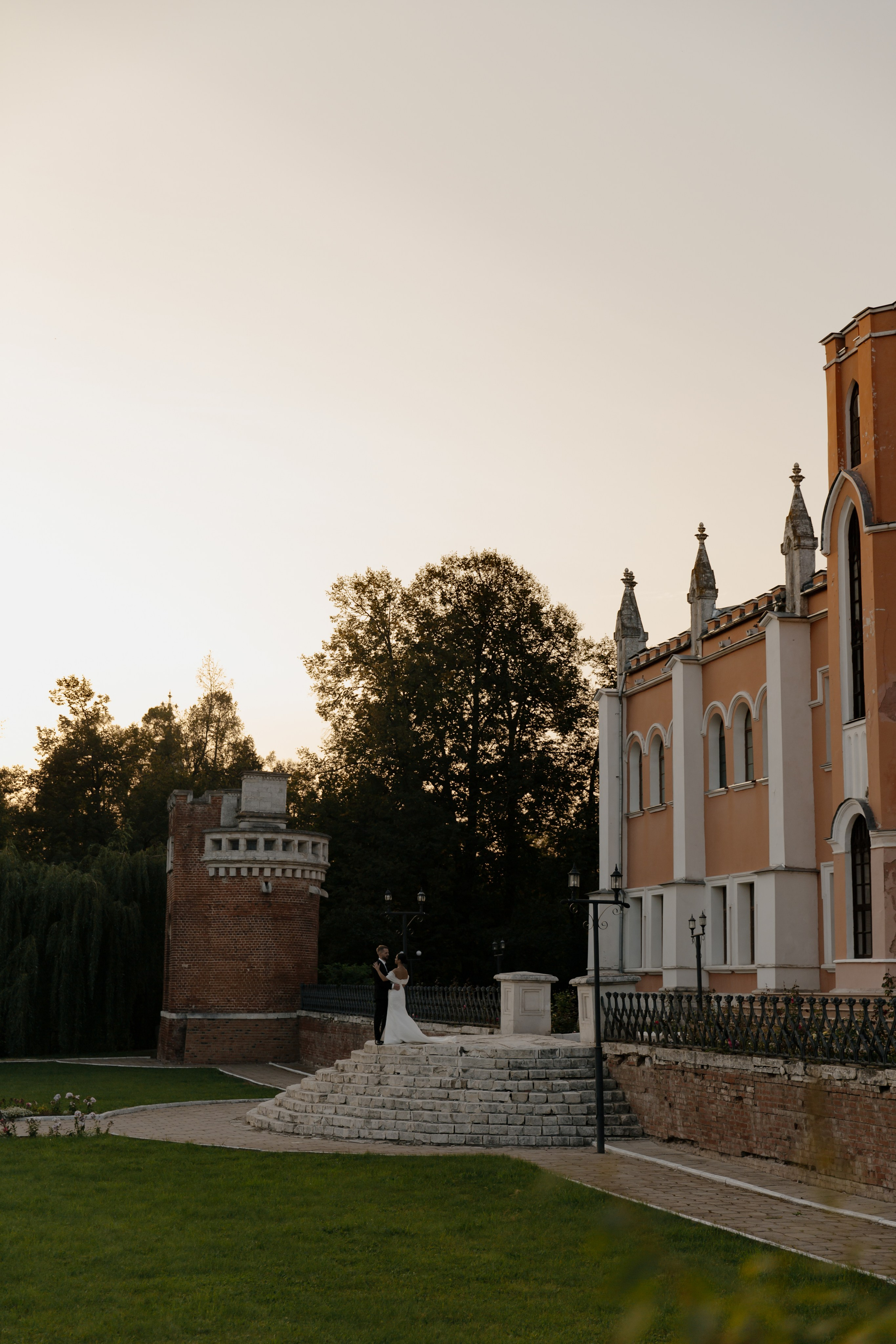 31.08.2024. RETOUCH-HOUSE