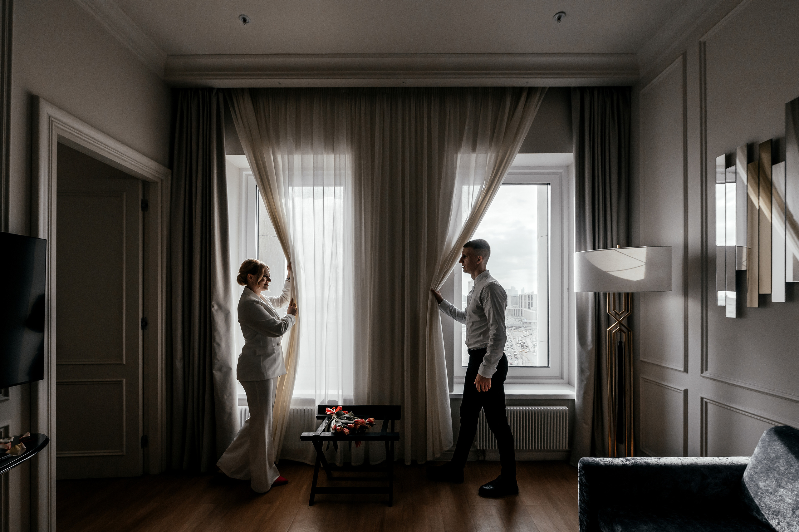 Свадебная фотосессия для двоих в отеле. Москва, Marriott Imperial Plaza. Свадебный и семейный фотограф Виктория Носачёва. Щелково, Москва и МО