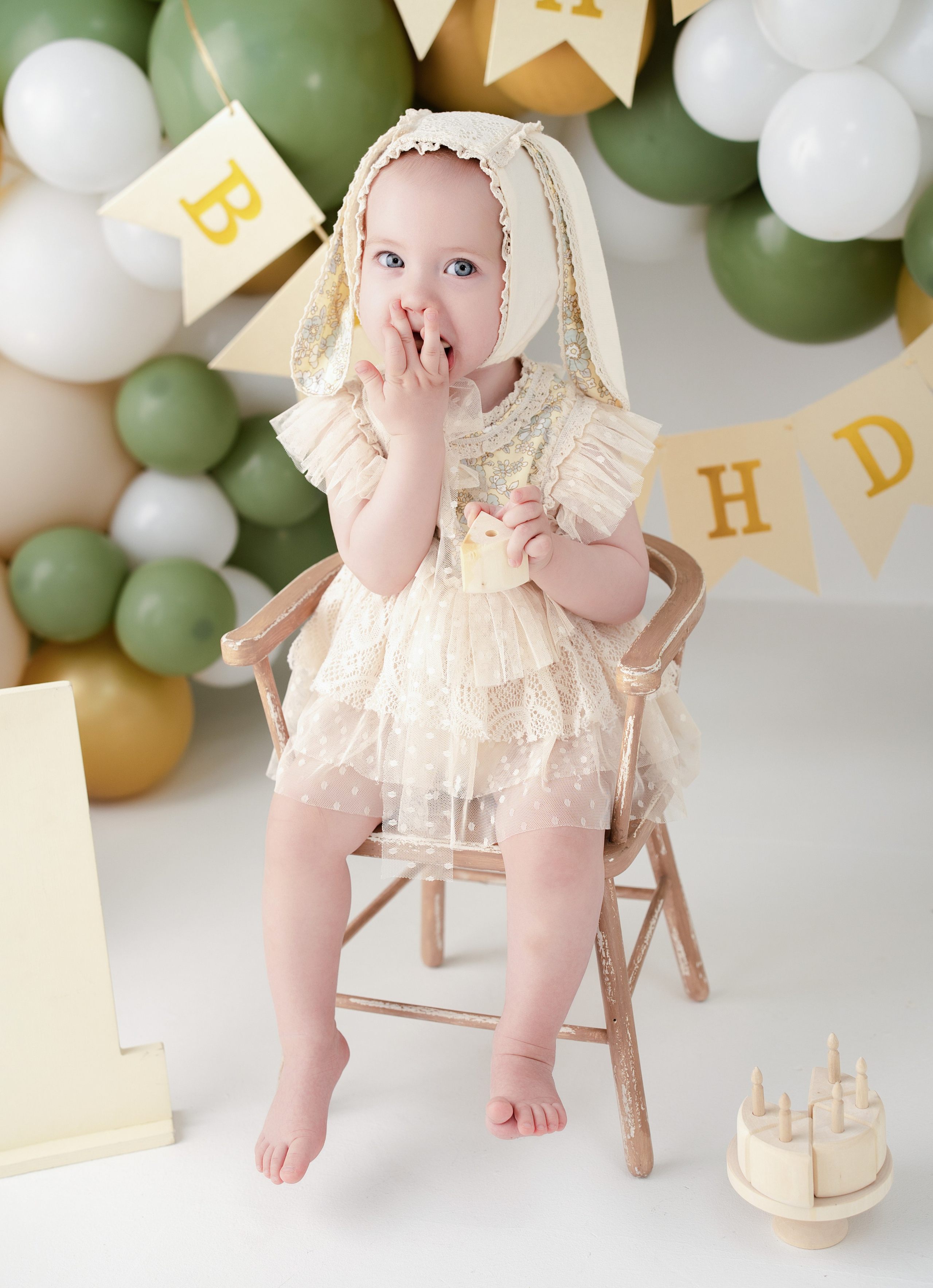 ПЕРВЫЙ ДЕНЬ РОЖДЕНИЯ. Фотограф новорожденных в Нижнем Новгороде Сергеева Оксана