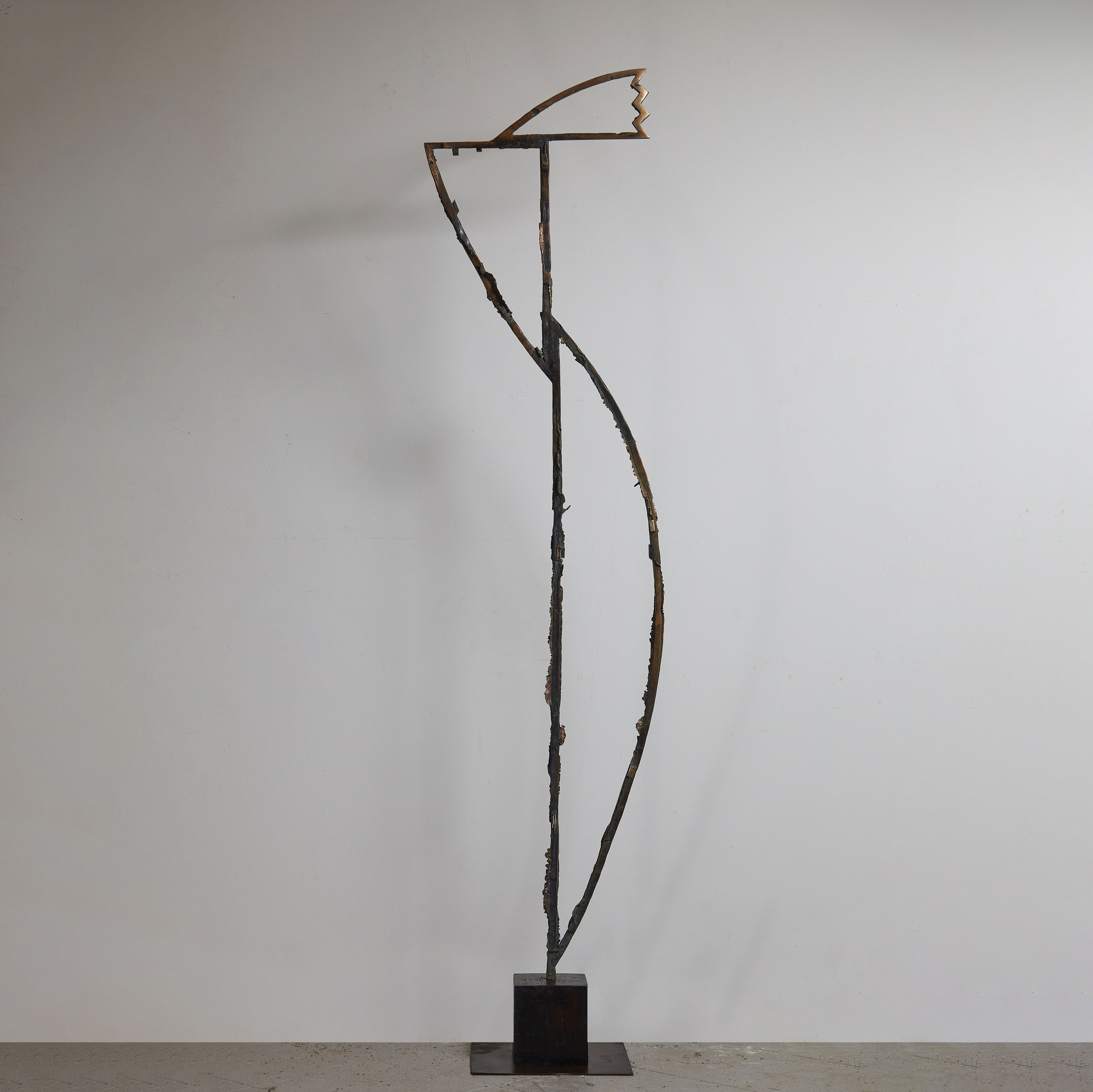 Королева. 2020. Бронза, железо, дерево. 