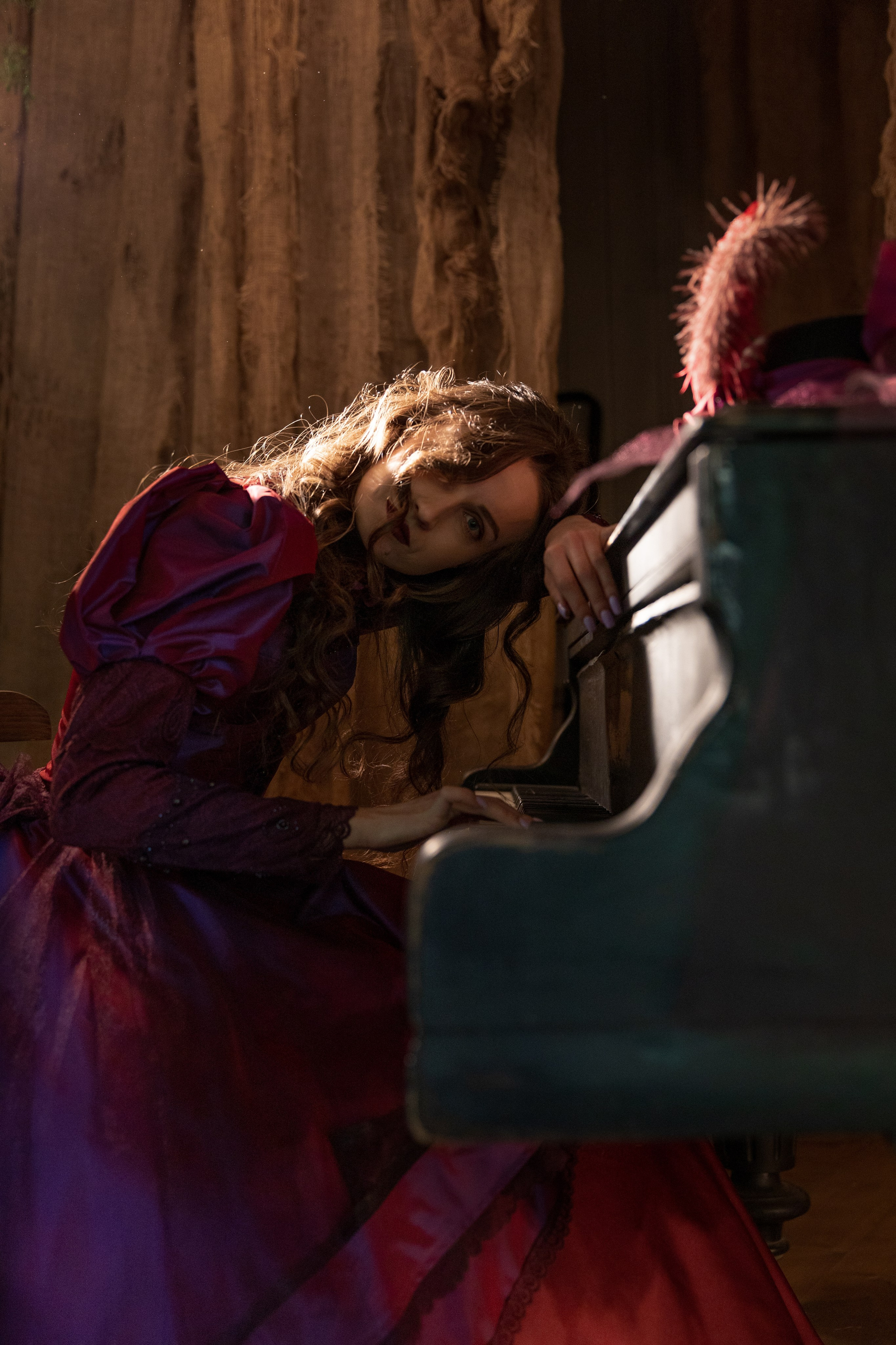 Тайны заброшенного театра