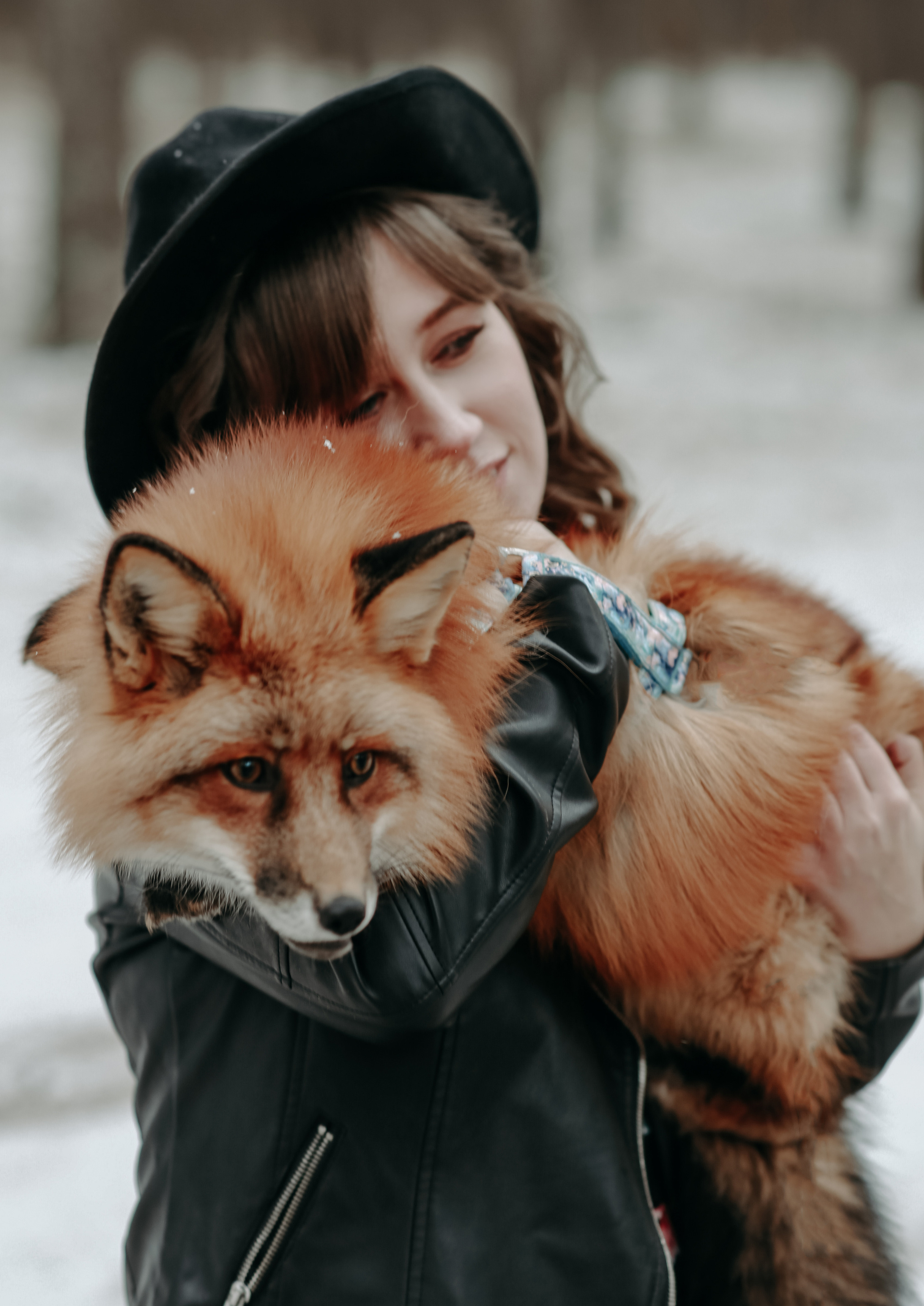 Евгения и Лисёнок. Фотограф Брянск