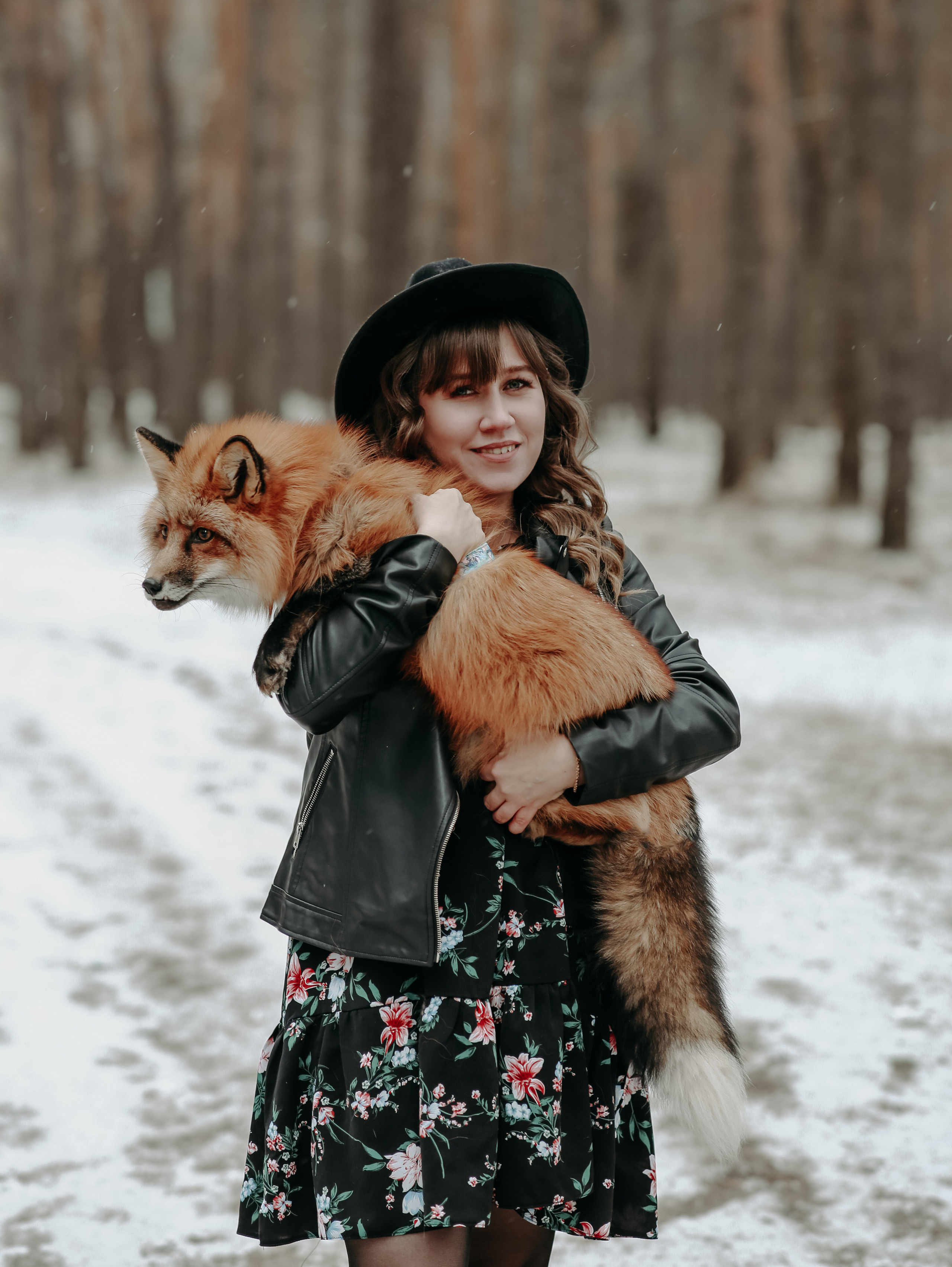 Евгения и Лисёнок. Фотограф Брянск