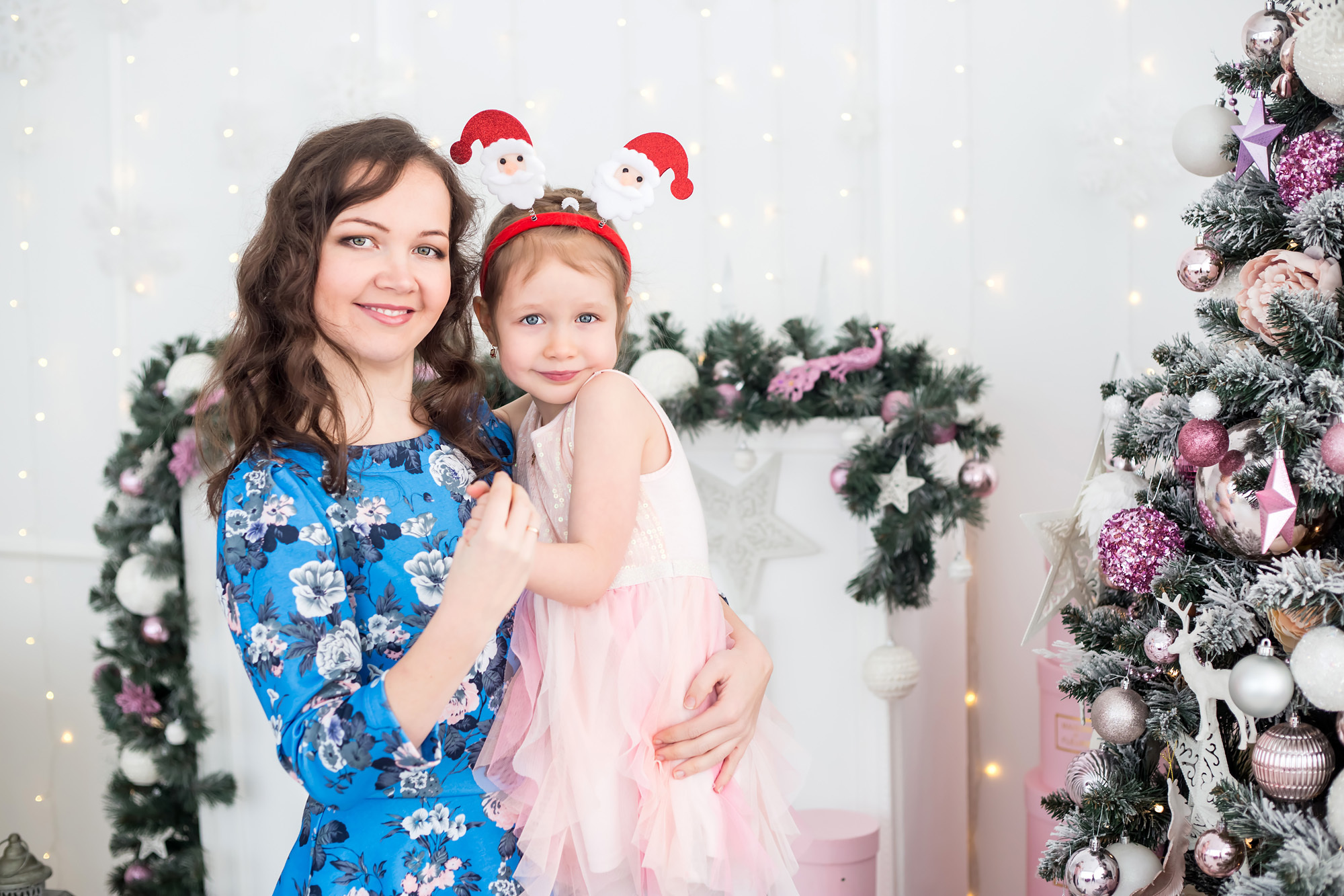 Семейная фотосессия в студии фотограф Галина Шарапова