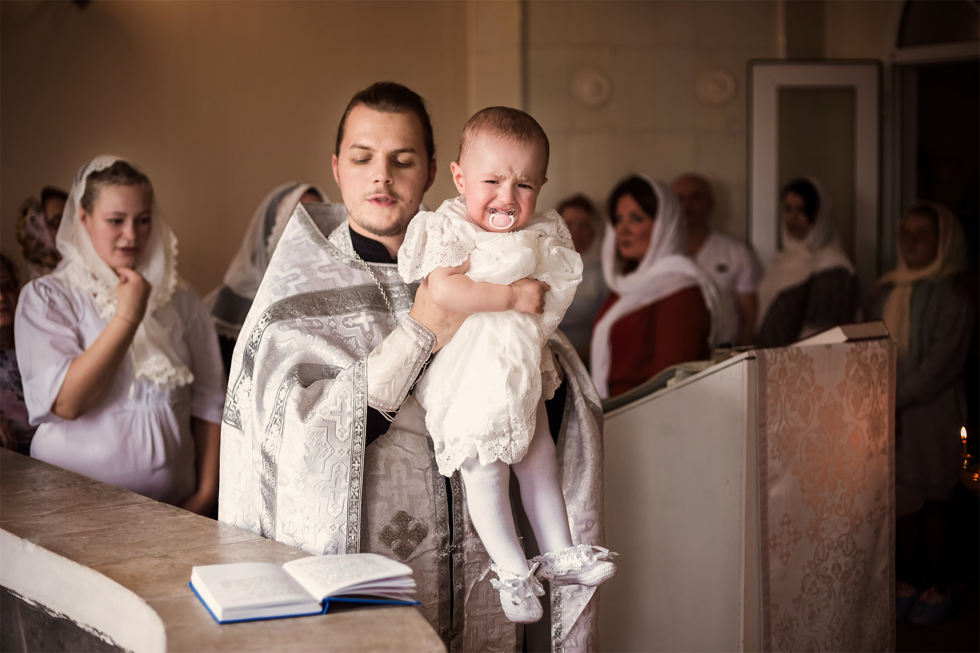 Таинство Крещения портфолио фотографа Галины Шараповой. Галина Шарапова Детский и семейный фотограф Москва