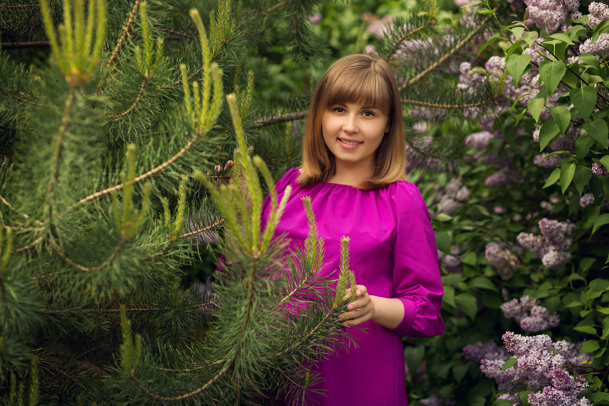 Фотосессия беременности в цветах