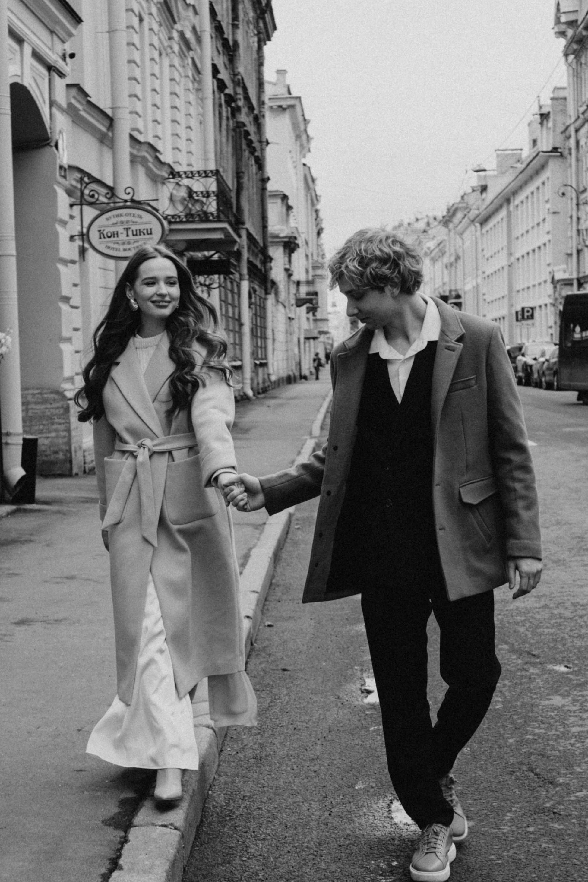 СВАДЕБНАЯ СЬЕМКА В ОТЕЛЕ. СБОРЫ ЖЕНИХА И НЕВЕСТЫ И ТАКЖЕ ТОР И ПОДГОТОВКА К ПРОГУЛКЕ И ПРОГУЛКА ПО ПЕТРОГРАДКЕ. Профессиональный фотограф, Санкт-Петербург — Виктория Богомолова