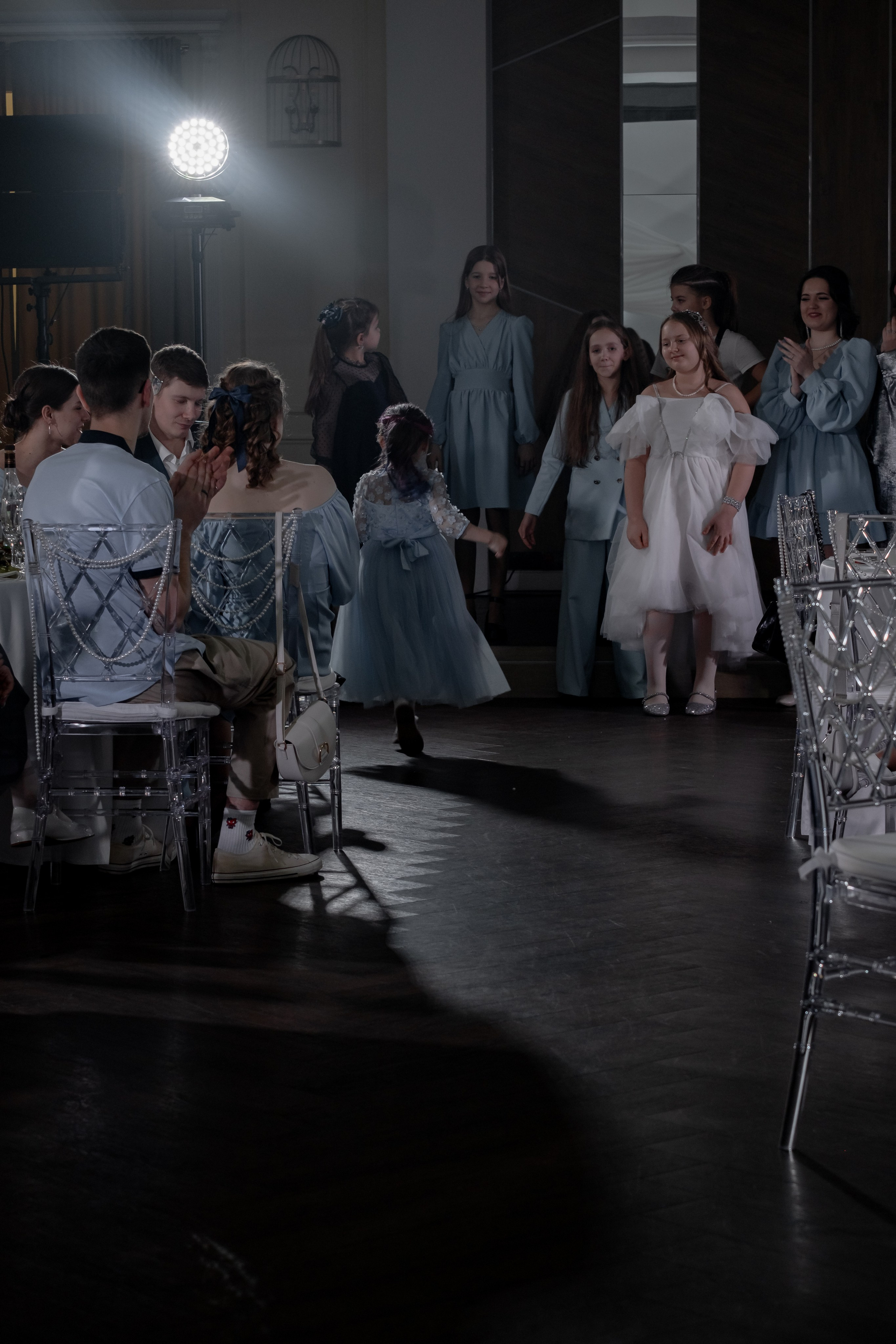 СВАДЕБНЫЙ БАНКЕТ (СНЯТО В СИБИРЕ В НИЖНЕВАРТОВСКЕ). Профессиональный фотограф, Санкт-Петербург — Виктория Богомолова