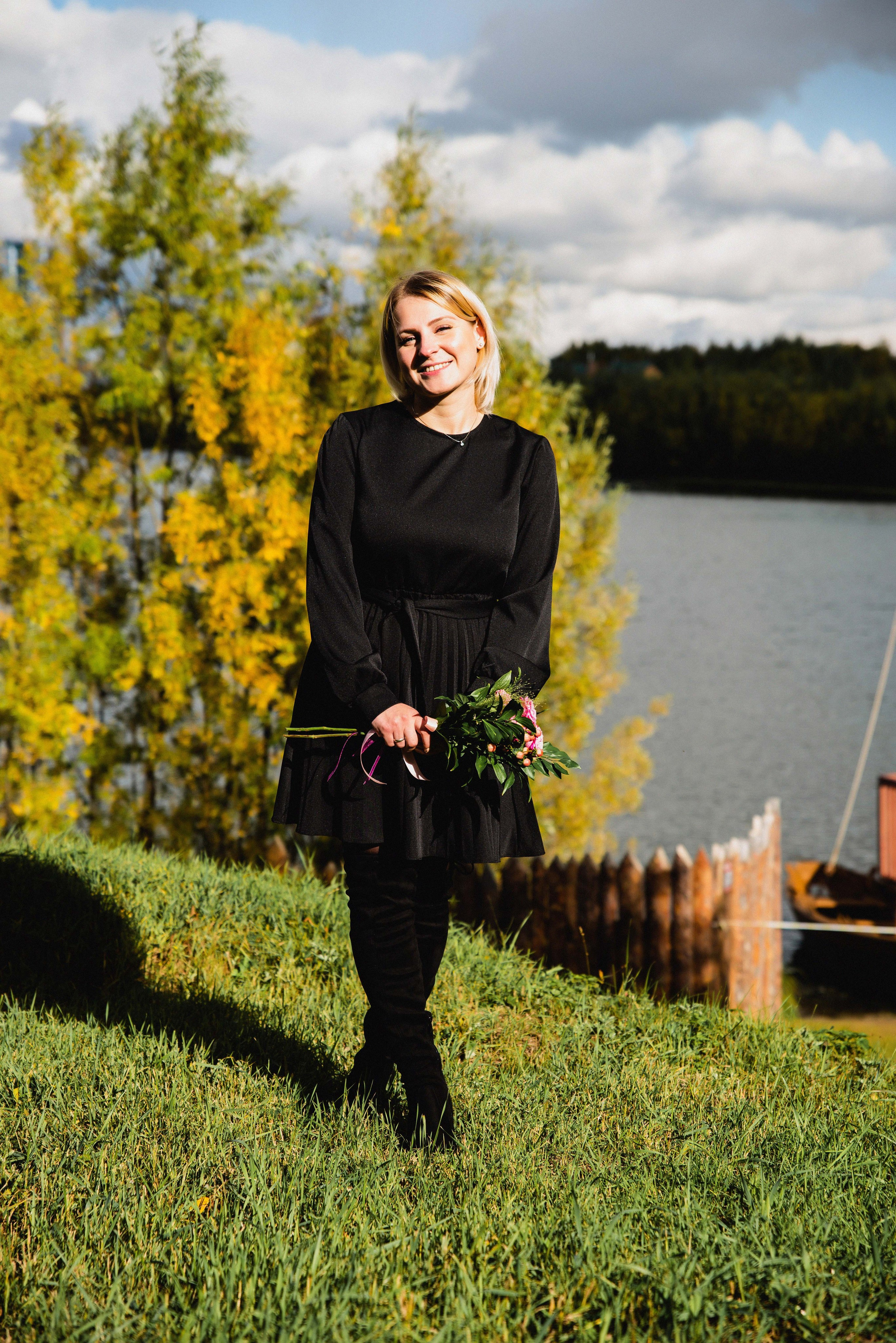 Женские портреты. Айсылу Счастливая — Фотограф | Ретушёр | Нейрокреатор