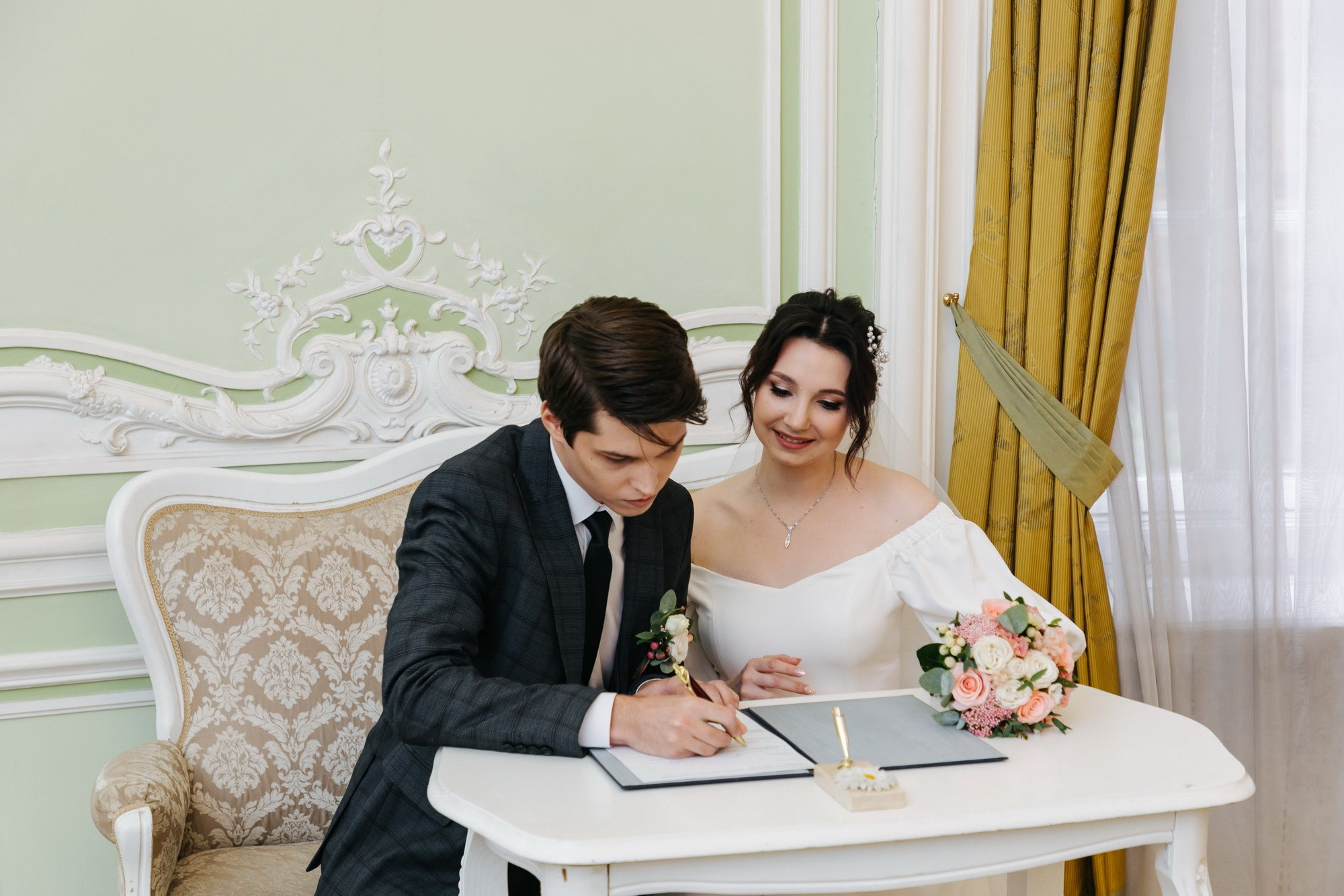 Свадебная регистрация, ЗАГС Петроградского р-на. Фотограф крещение венчание в Петербурге! Помогает подобрать храм и посоветовал душевного батюшку в СПб