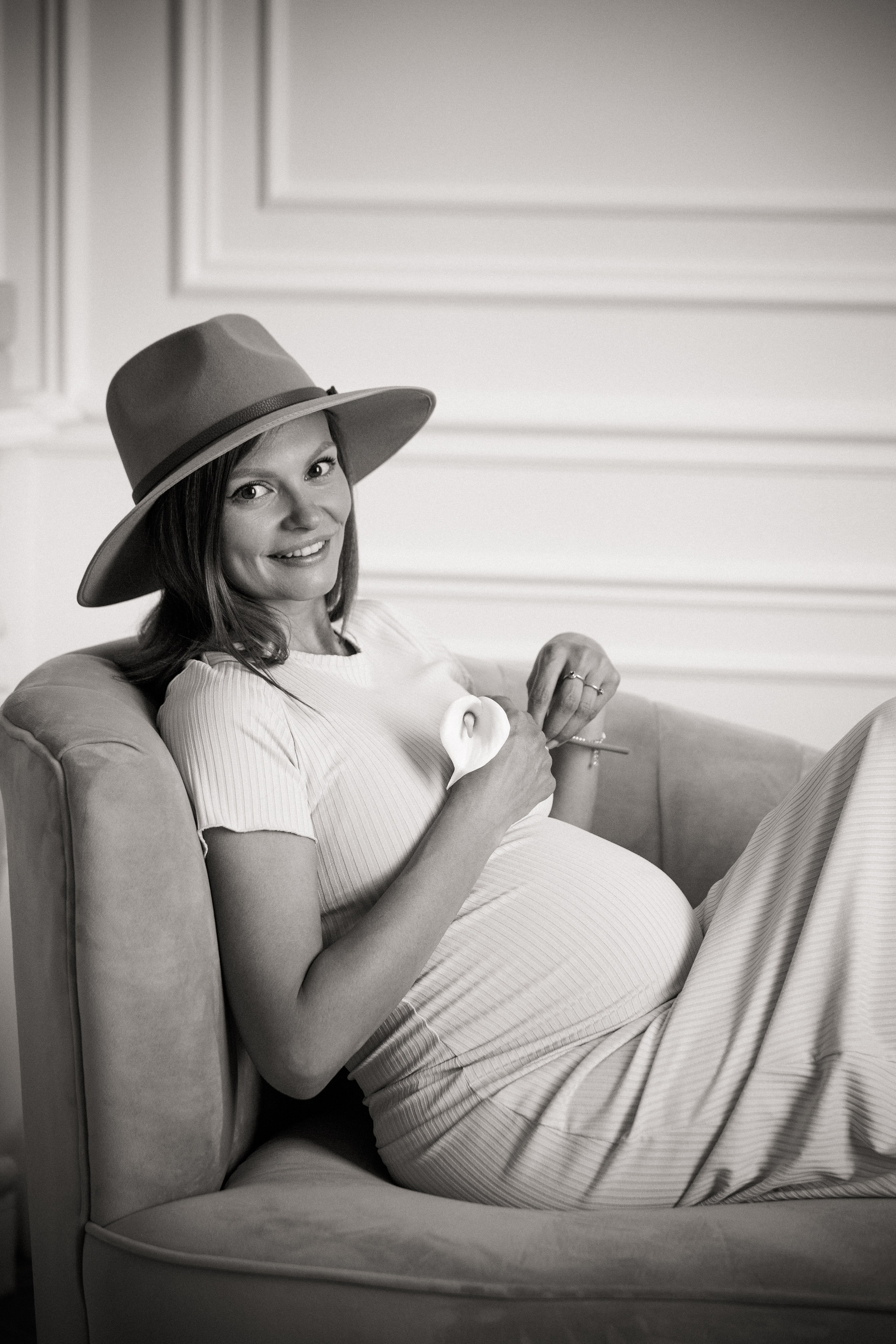 Фотосессия беременности в студии. X-Place студия в Москве. Свадебный и семейный фотограф в Москве и Подмосковье Лариса Козлова