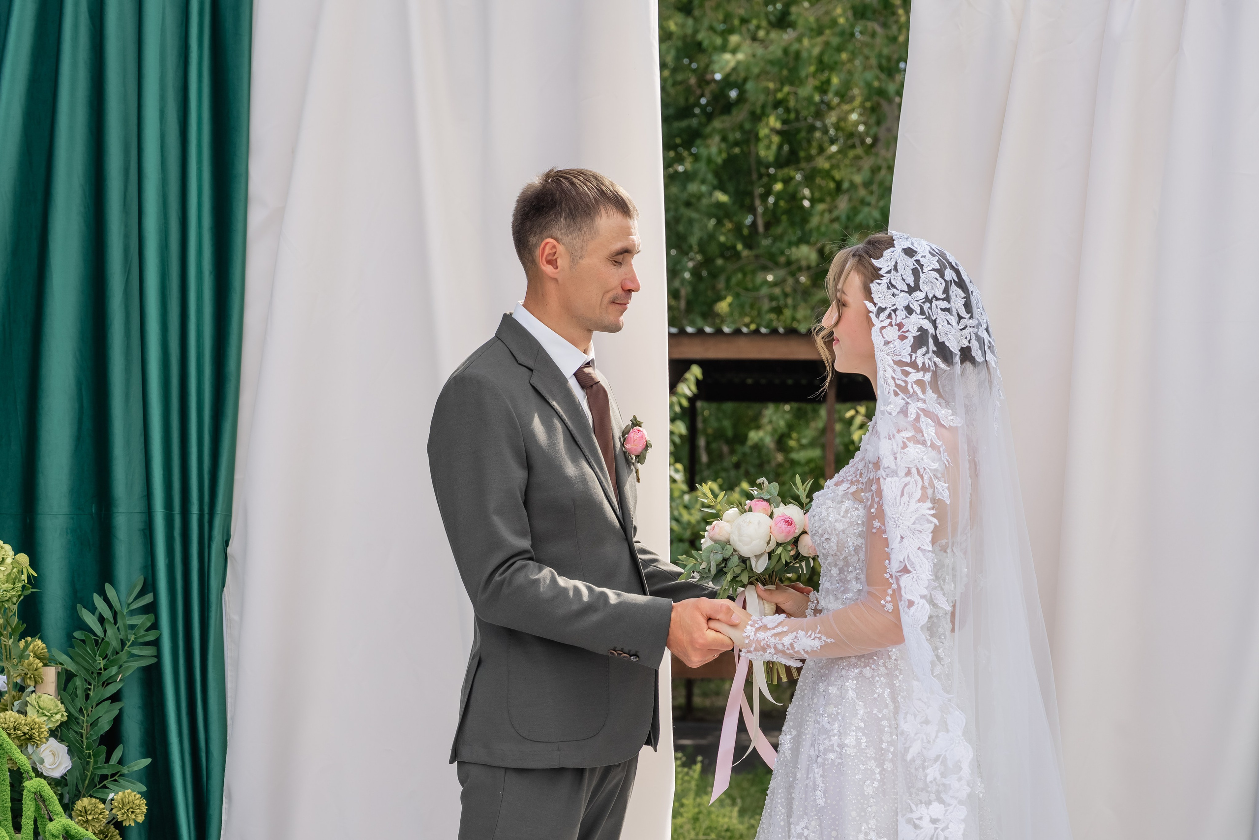 Тимофей и Вероника. Фотограф и видеограф в Улан-Удэ: Аюна Габагуева и Артём Шаханов