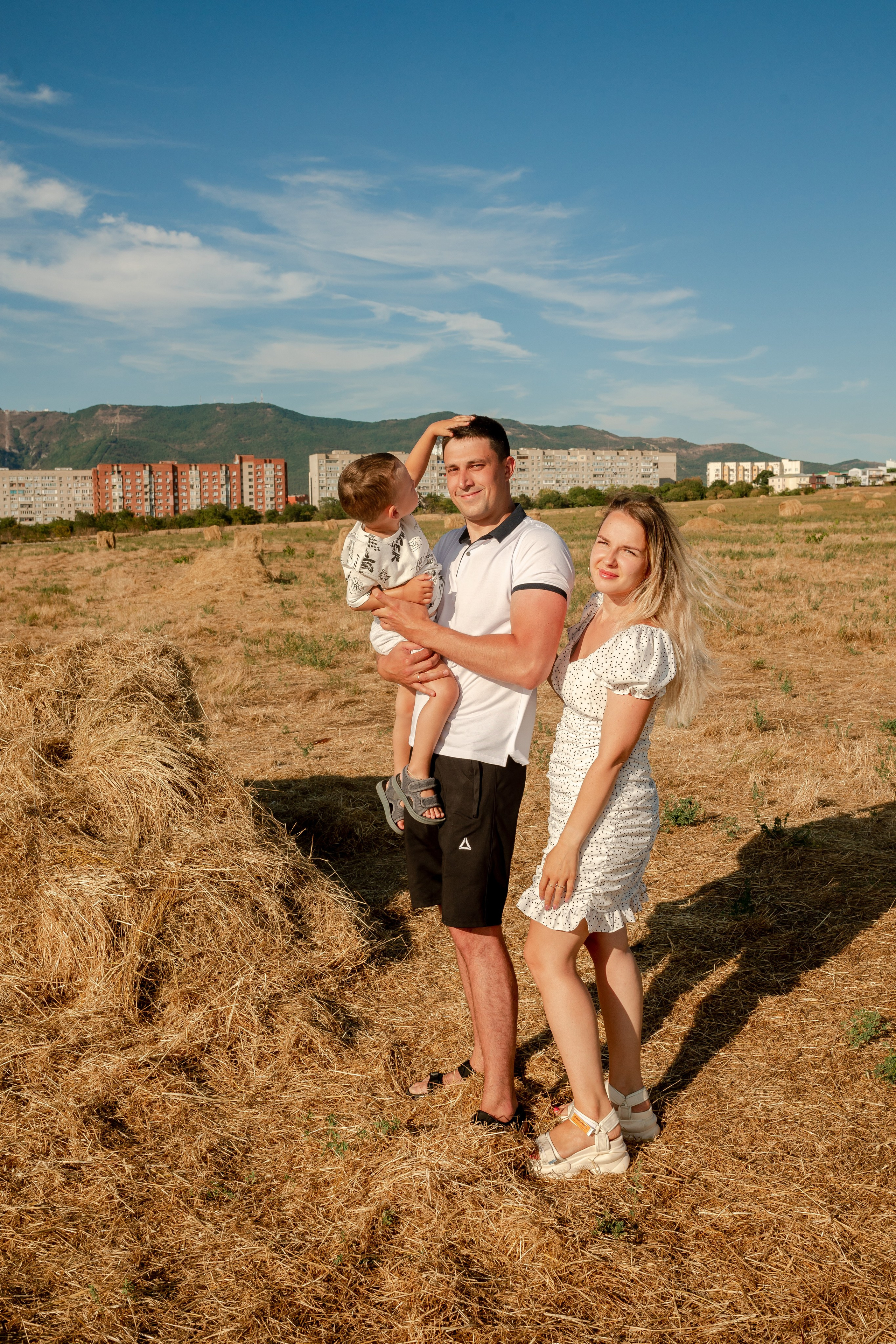 Светлана, Виктор и Рома. Фотограф в Геленджике, Архипо-Осиповке, Абрау-Дюрсо, Кринице Виктория