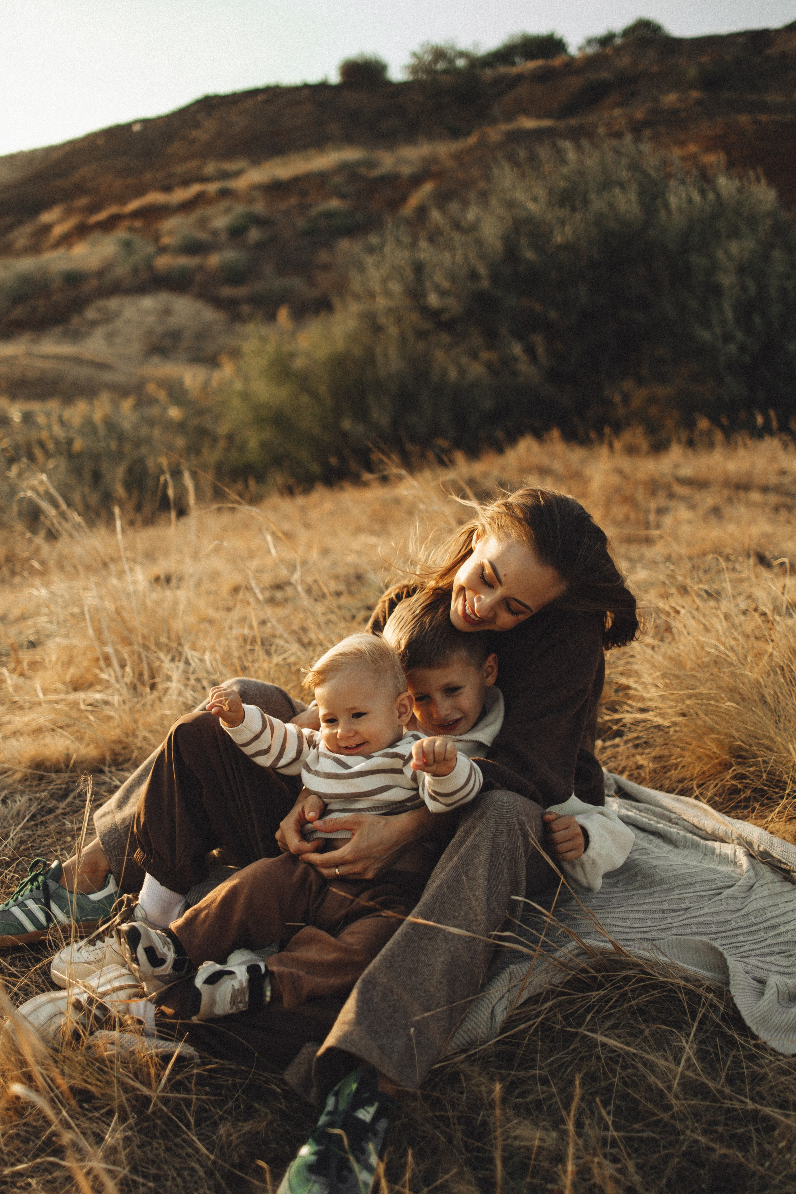 Семейная история, закат в Мержаново. Семейный и детский фотограф, таганрог, ростов-на-дону