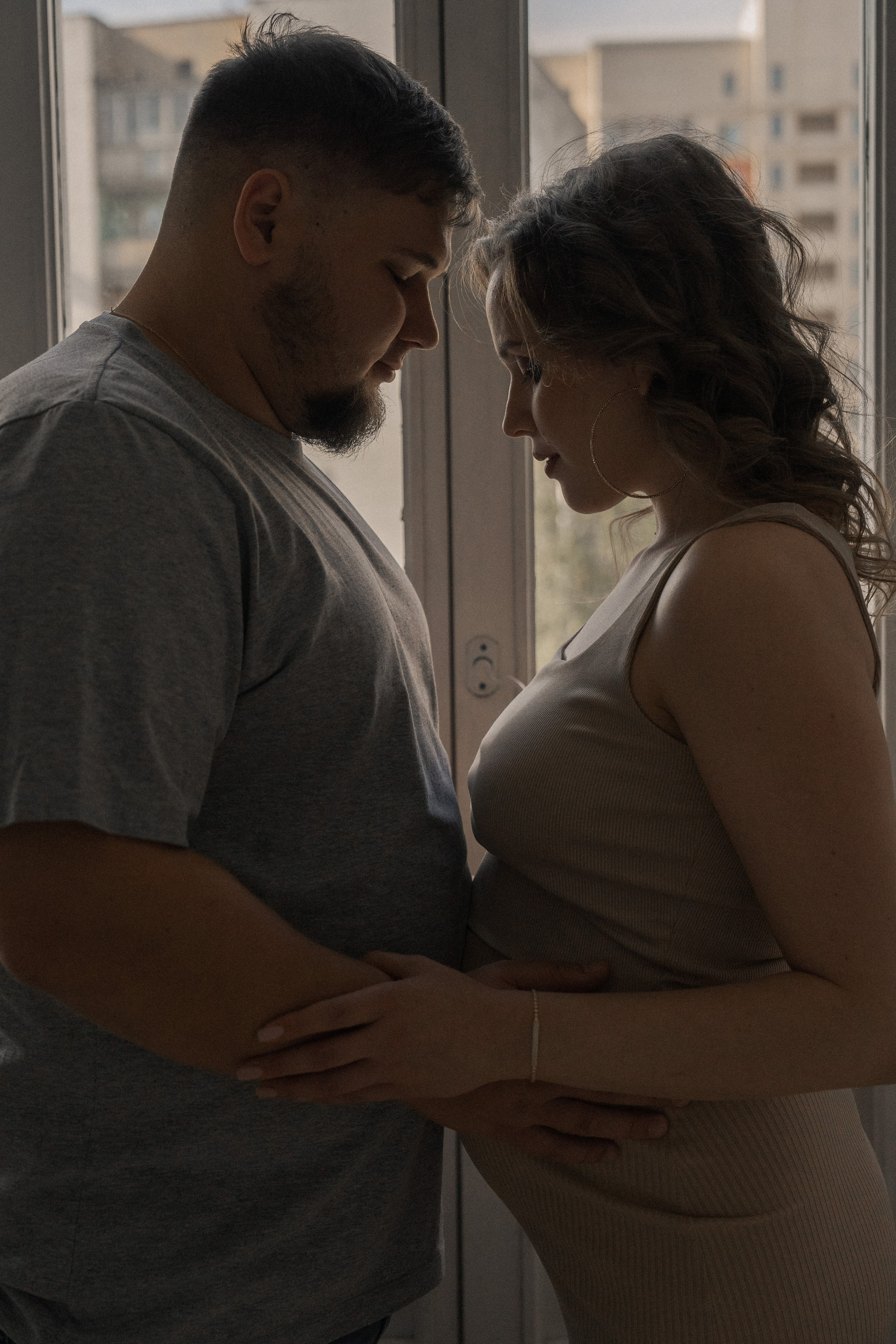 Семейная съемка в ожидании в студии WhiteGarden. Семейный фотограф Екатеринбург Татьяна Девятых