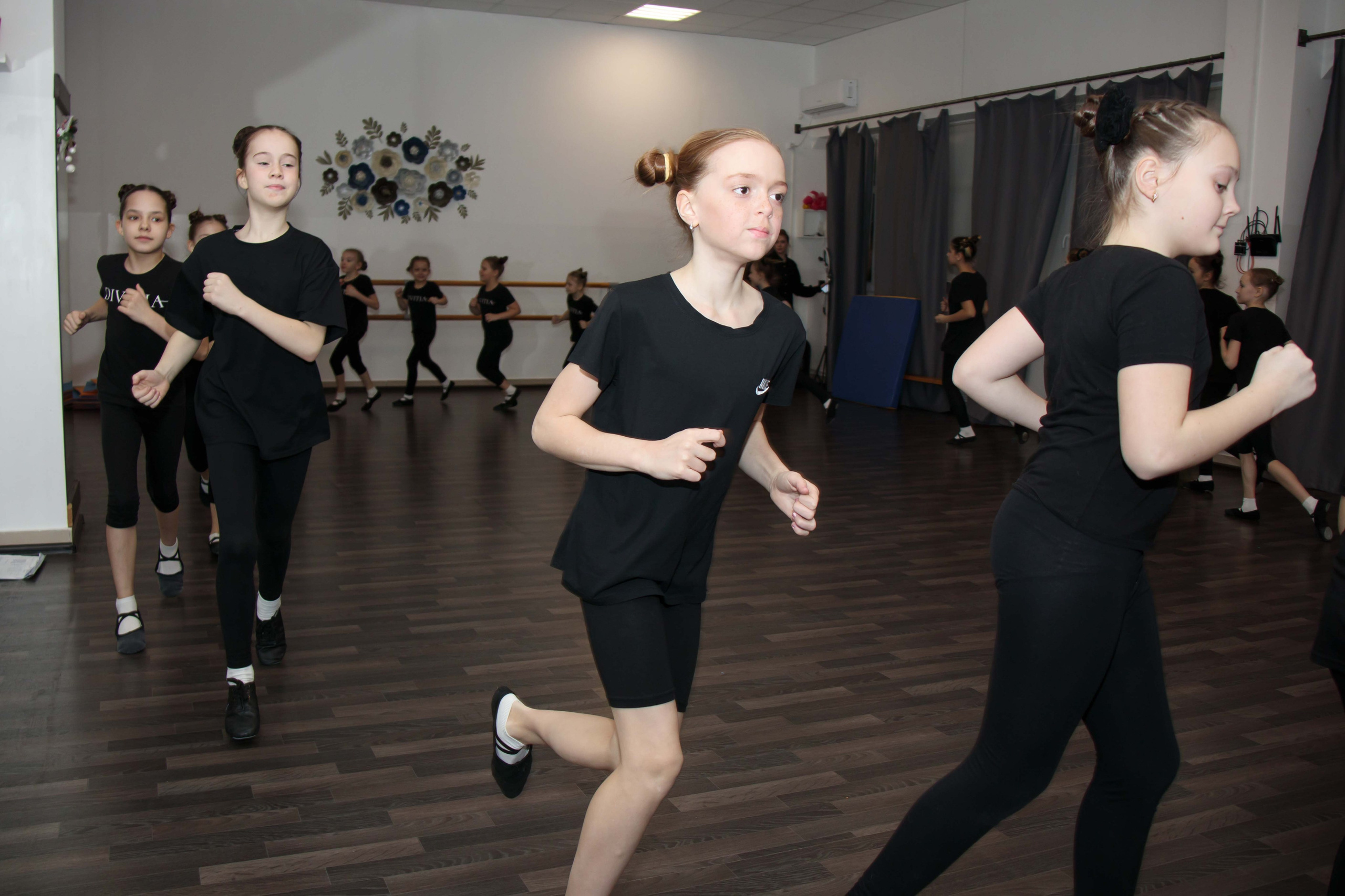 Тренировка в танц. школе. Репортажный Фотограф