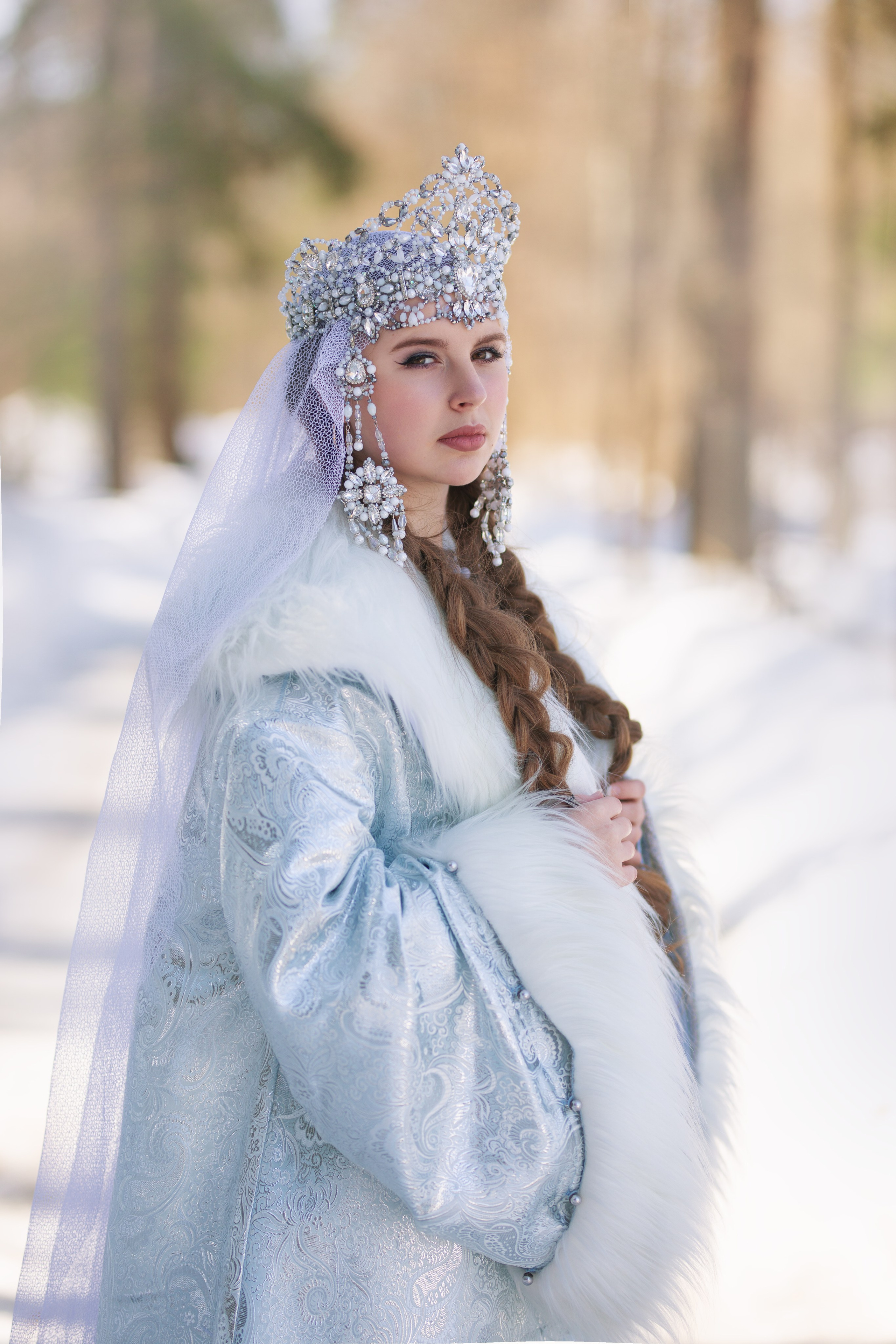 Прокат костюмов в русском стиле в Нижнем Новгороде. Русская и славянская одежда. Современна русская одежда