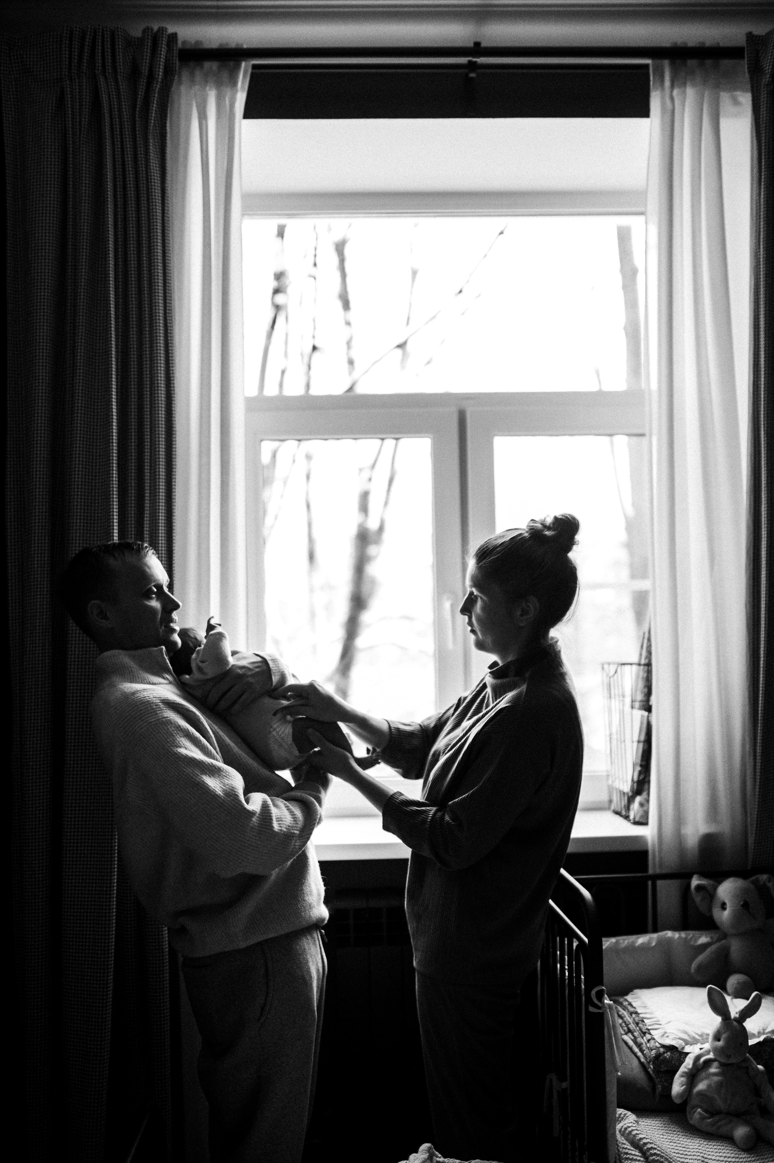 Дима, Нелли, Марк, Нина и Кира дома. Семейный и свадебный lifestyle-фотограф в Москве Мария Петрова