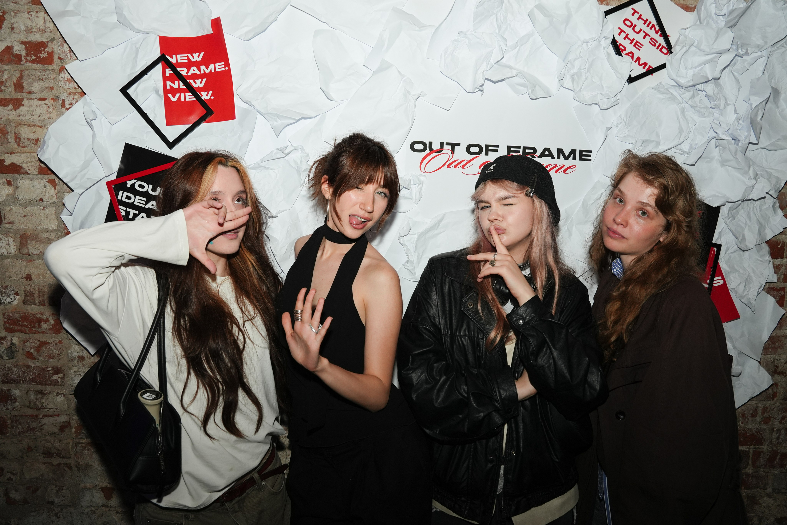 «OUT OF FRAME» / 18.06. Репортажный фотограф в Москве Старовойтов Матвей