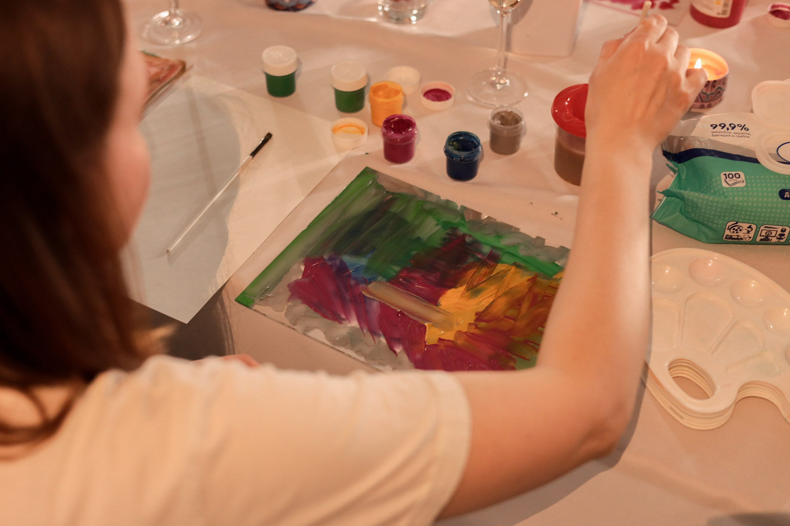 Арт-терапия + аэройога. Фотограф Надршина Лилия