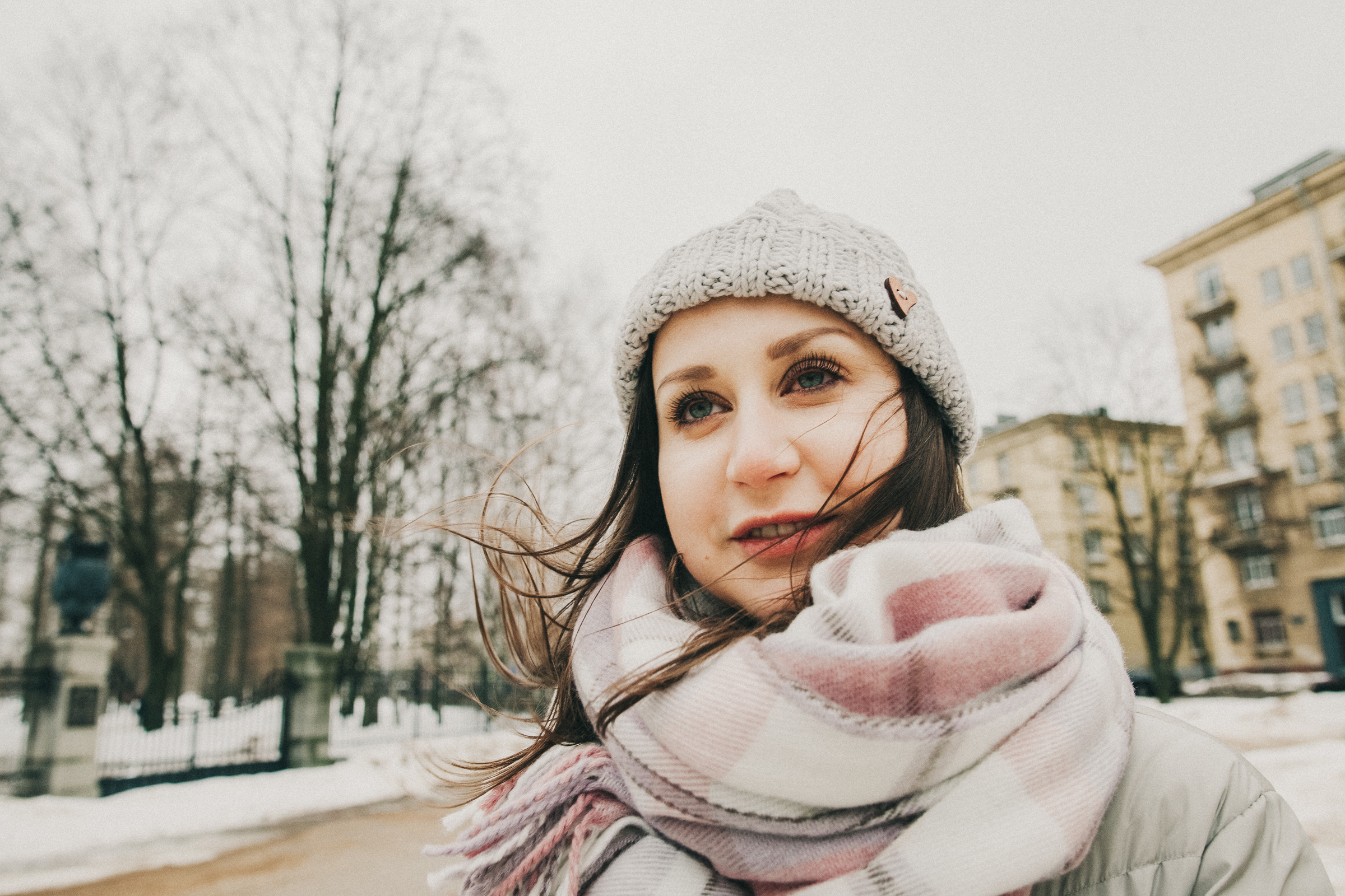 Субботняя прогулка Максима и Ани. Семейный фотограф, фотограф родов, репортажей фотограф в Санкт-Петербу