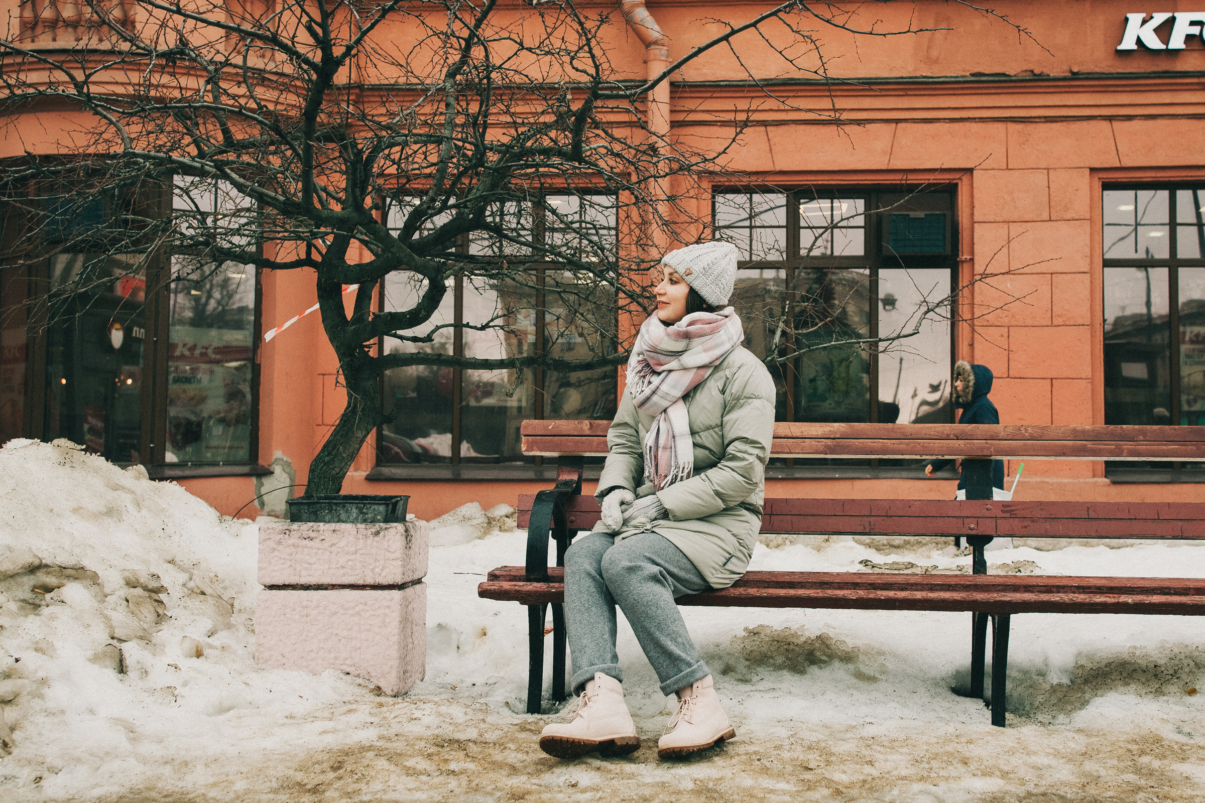 Субботняя прогулка Максима и Ани. Семейный фотограф, фотограф родов, репортажей фотограф в Санкт-Петербу