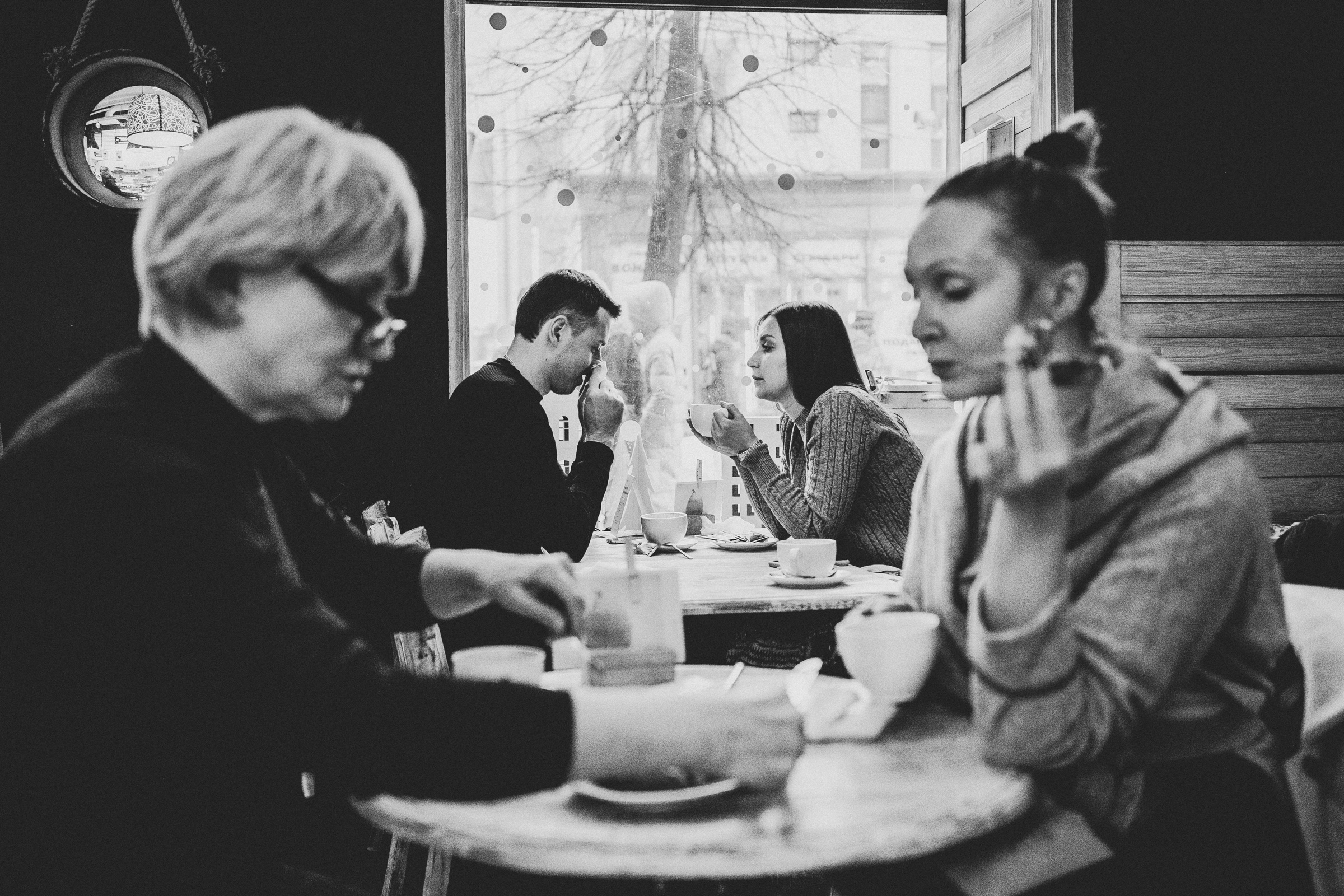 Субботняя прогулка Максима и Ани. Семейный фотограф, фотограф родов, репортажей фотограф в Санкт-Петербу