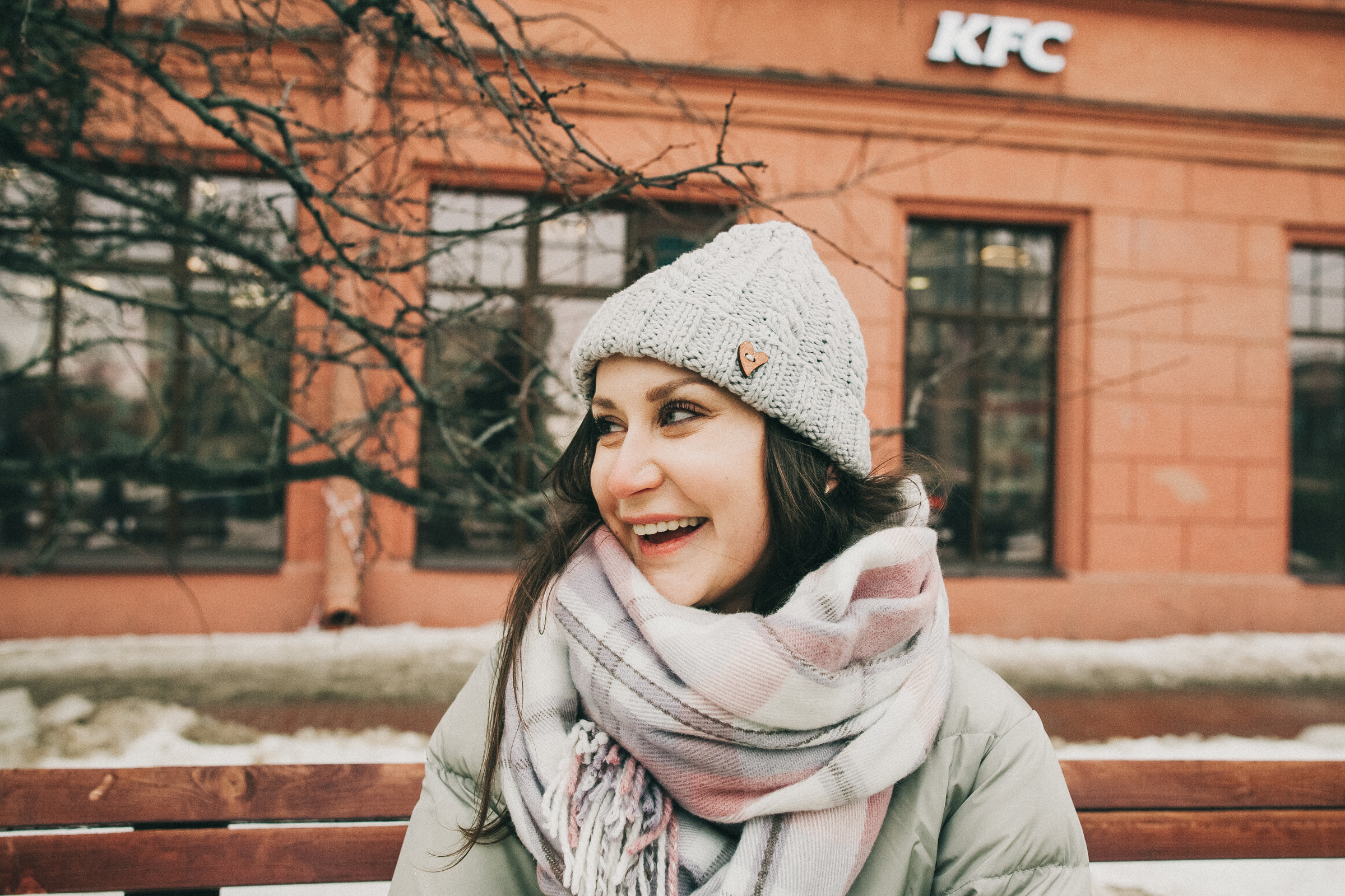 Субботняя прогулка Максима и Ани. Семейный фотограф, фотограф родов, репортажей фотограф в Санкт-Петербу