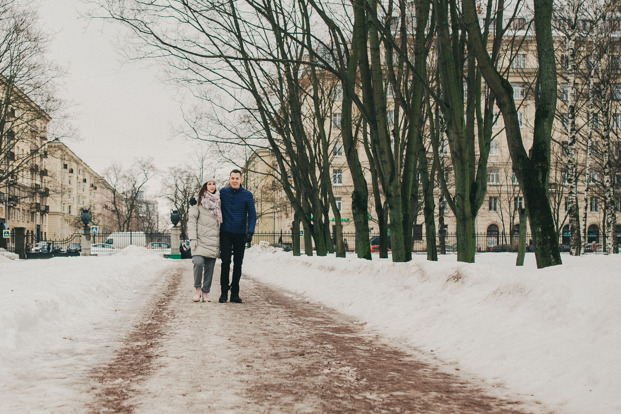Субботняя прогулка Максима и Ани. Семейный фотограф, фотограф родов, репортажей фотограф в Санкт-Петербу
