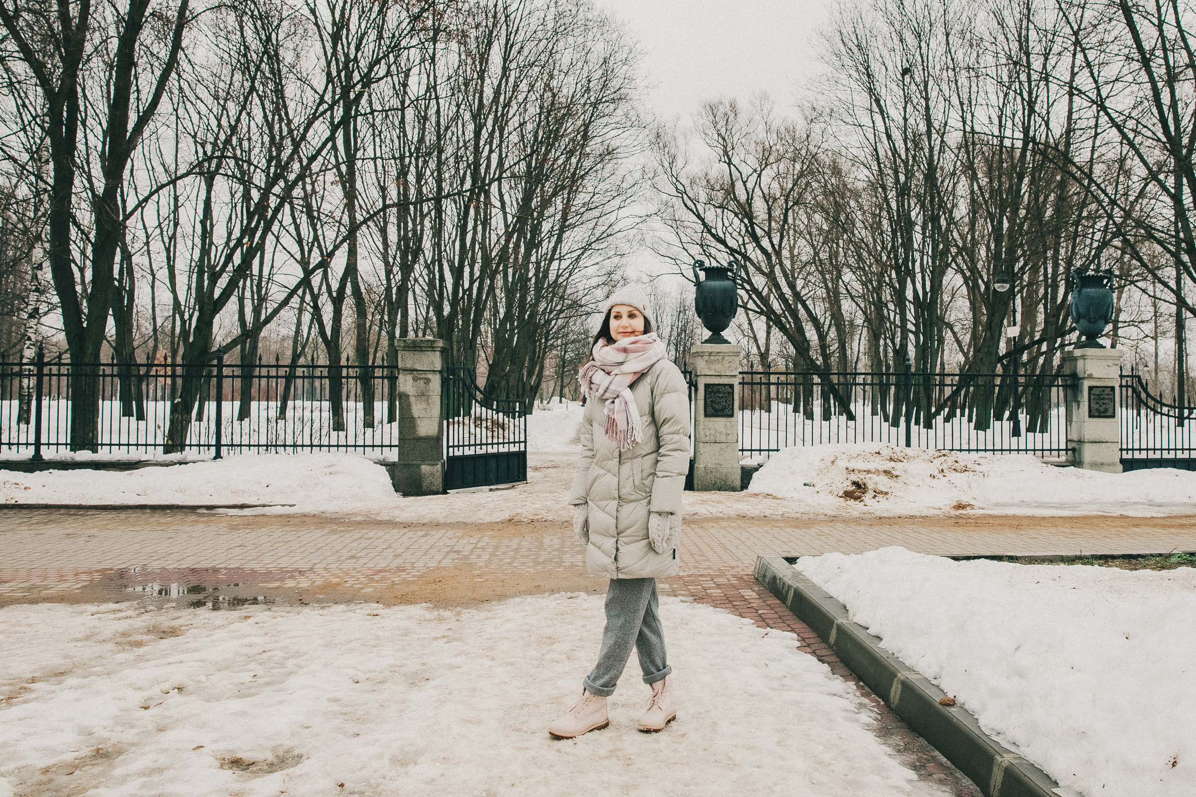 Субботняя прогулка Максима и Ани. Семейный фотограф, фотограф родов, репортажей фотограф в Санкт-Петербу