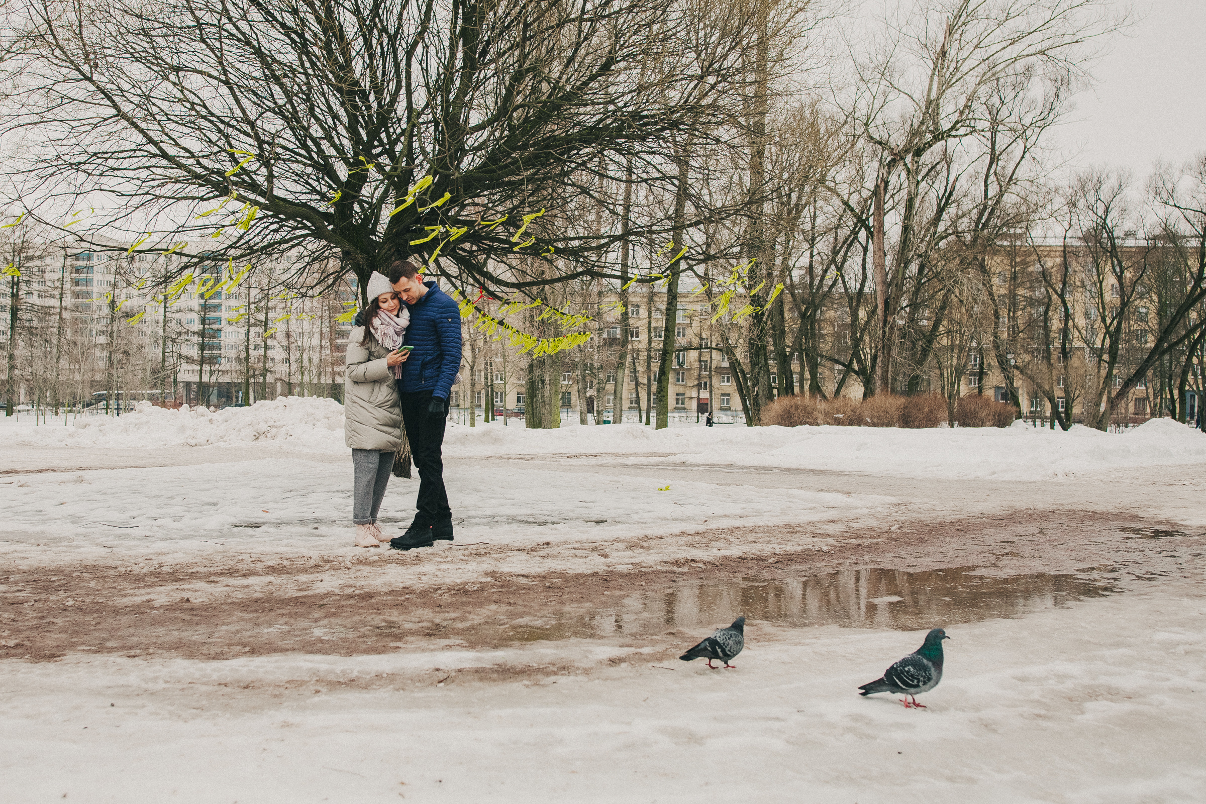 Субботняя прогулка Максима и Ани. Семейный фотограф, фотограф родов, репортажей фотограф в Санкт-Петербу