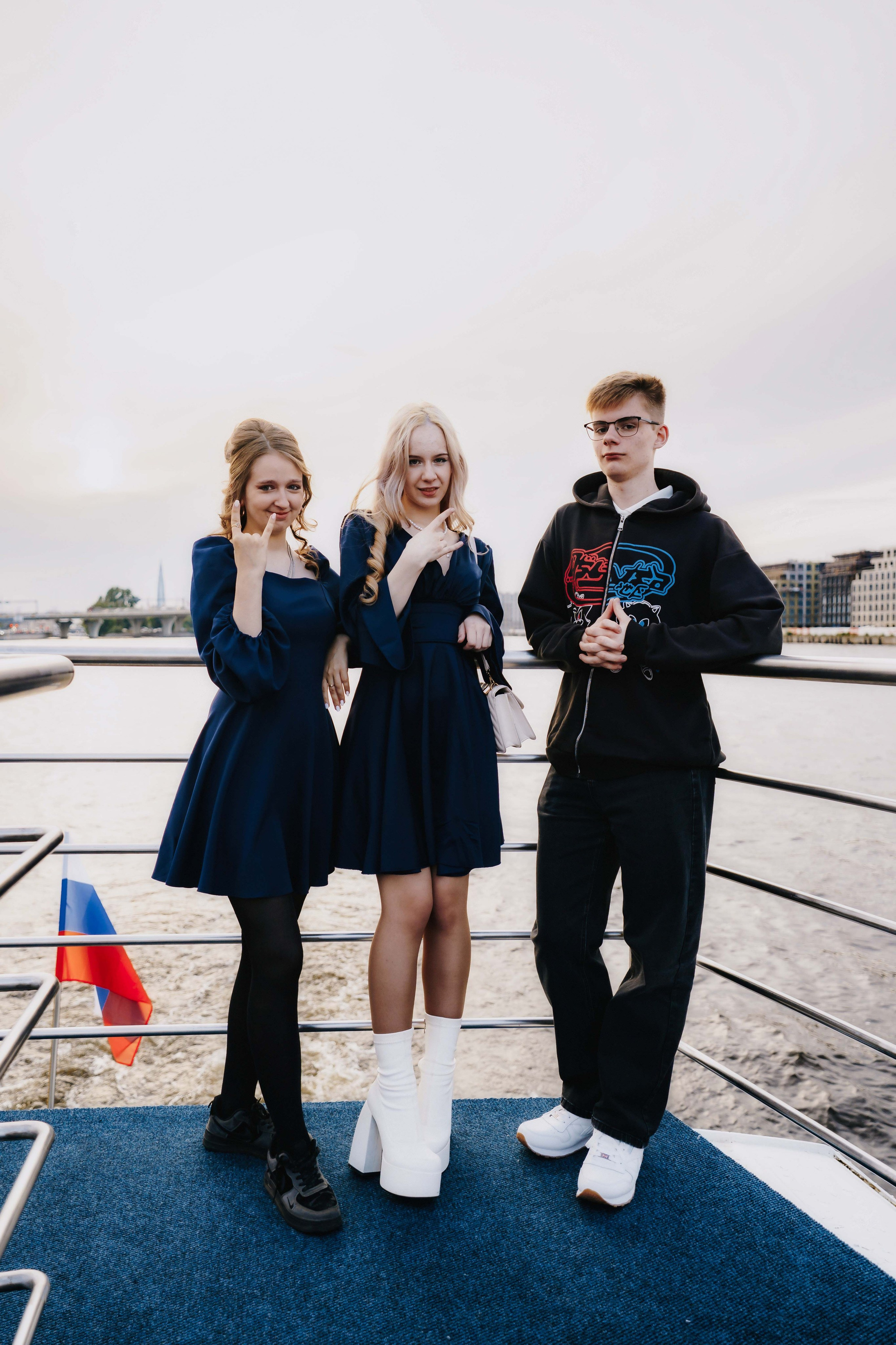 Выпускной 9В. Свадебный и семейный фотограф в Санкт-Петербурге Виктор Голубев