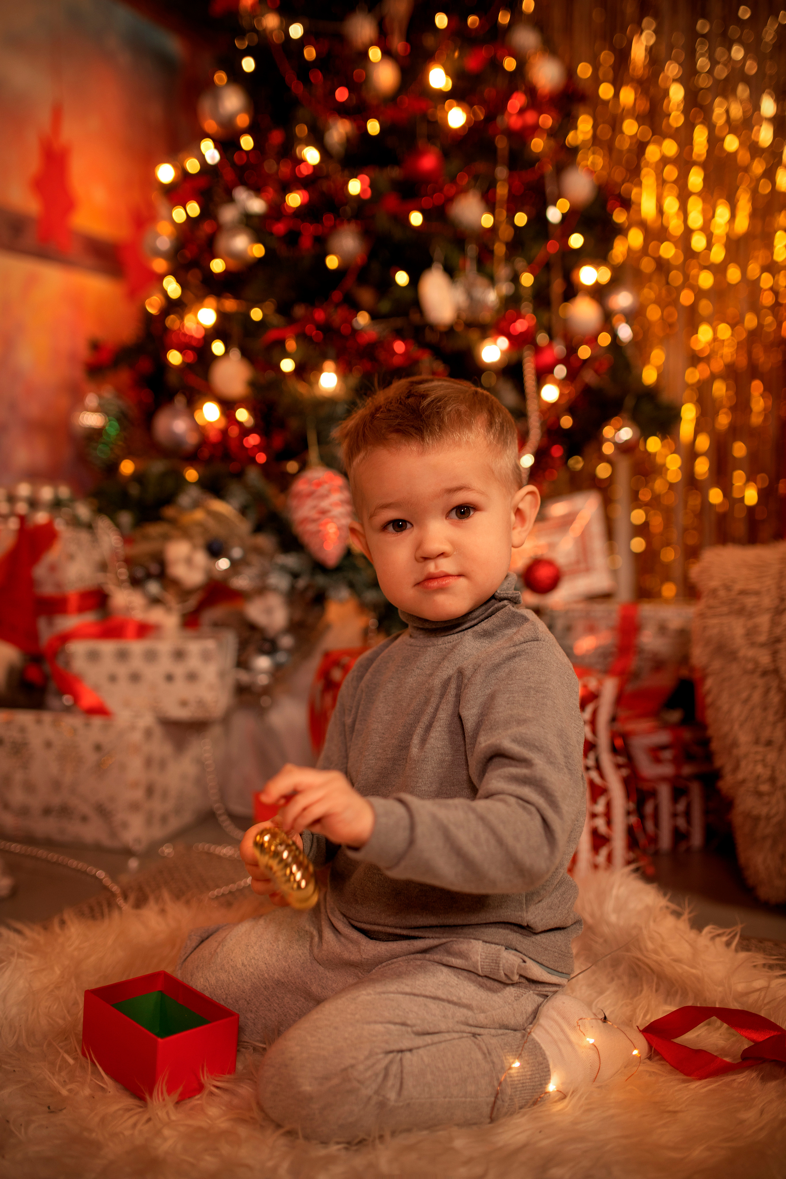Новый год. ДЕТСКИЙ И СЕМЕЙНЫЙ ФОТОГРАФ в Сосново, Ленинградской области и Спб