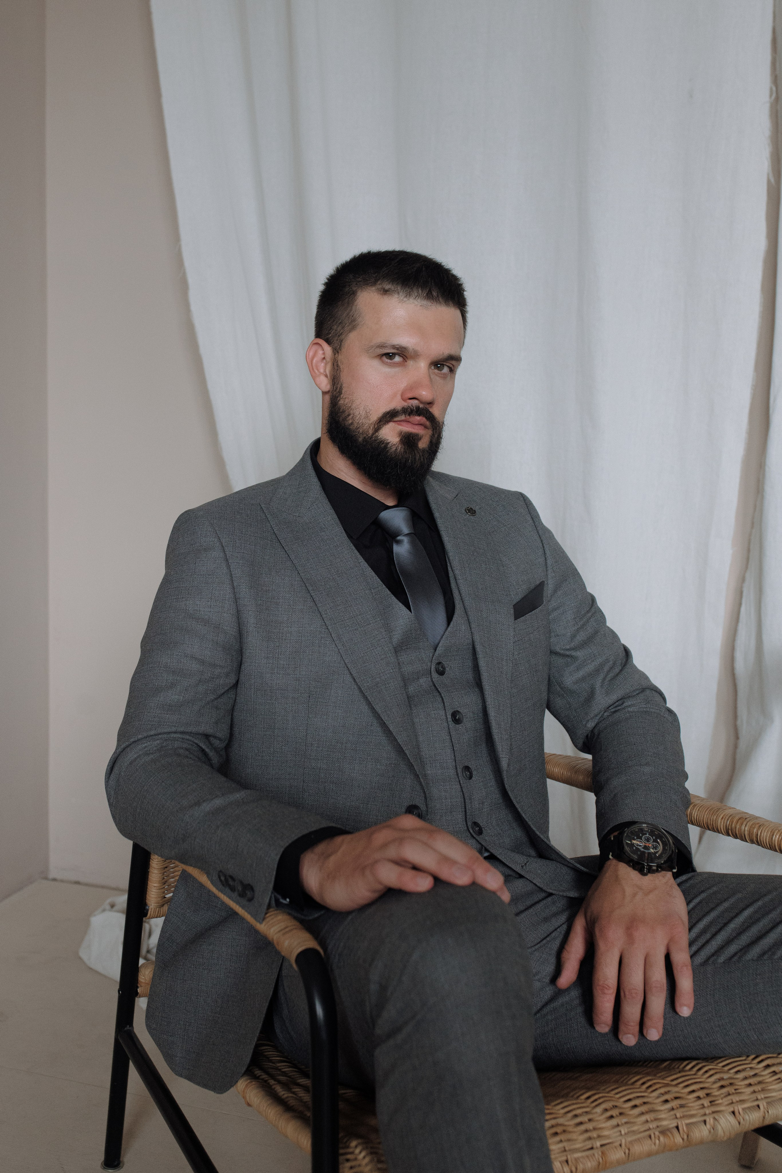 Контент-съёмка для бренда мужских костюмов «KAVALER». Свадебный фотограф Екатеринбург/Челябинск — Любовь Волохова