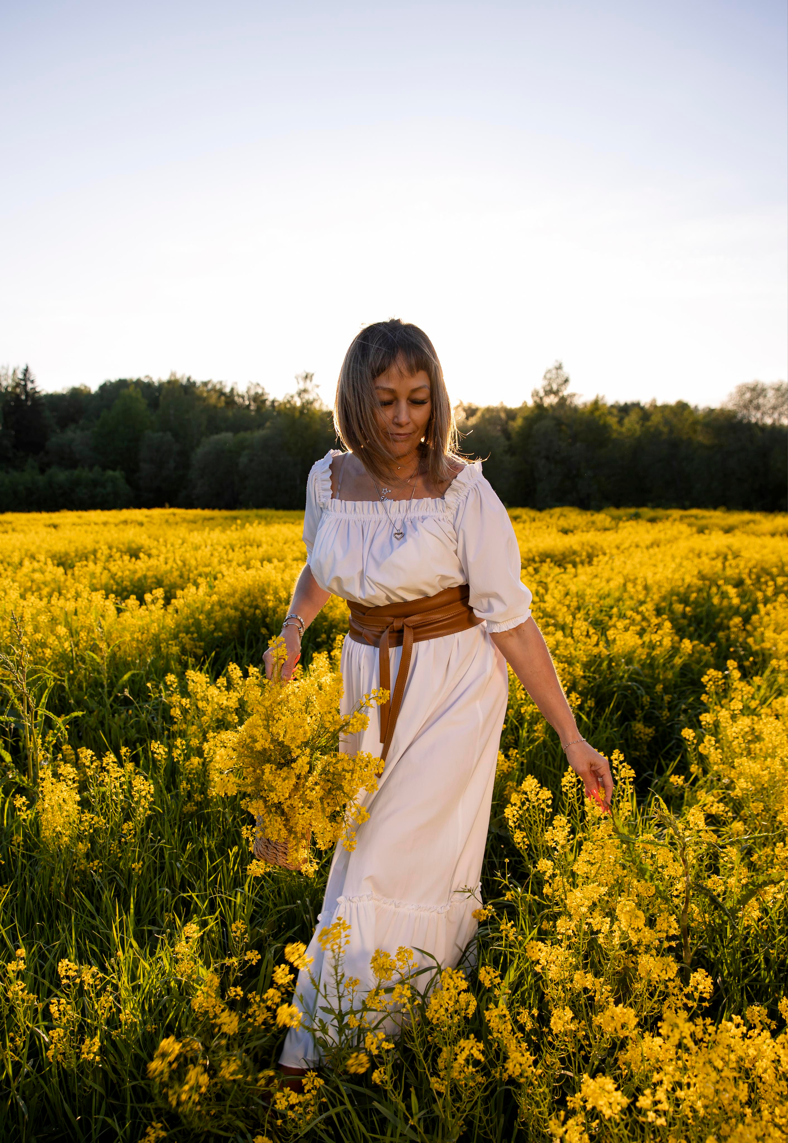 Съемка в поле на закате. Фотограф — Татьяна Кириллова, г. Санкт-Петербург