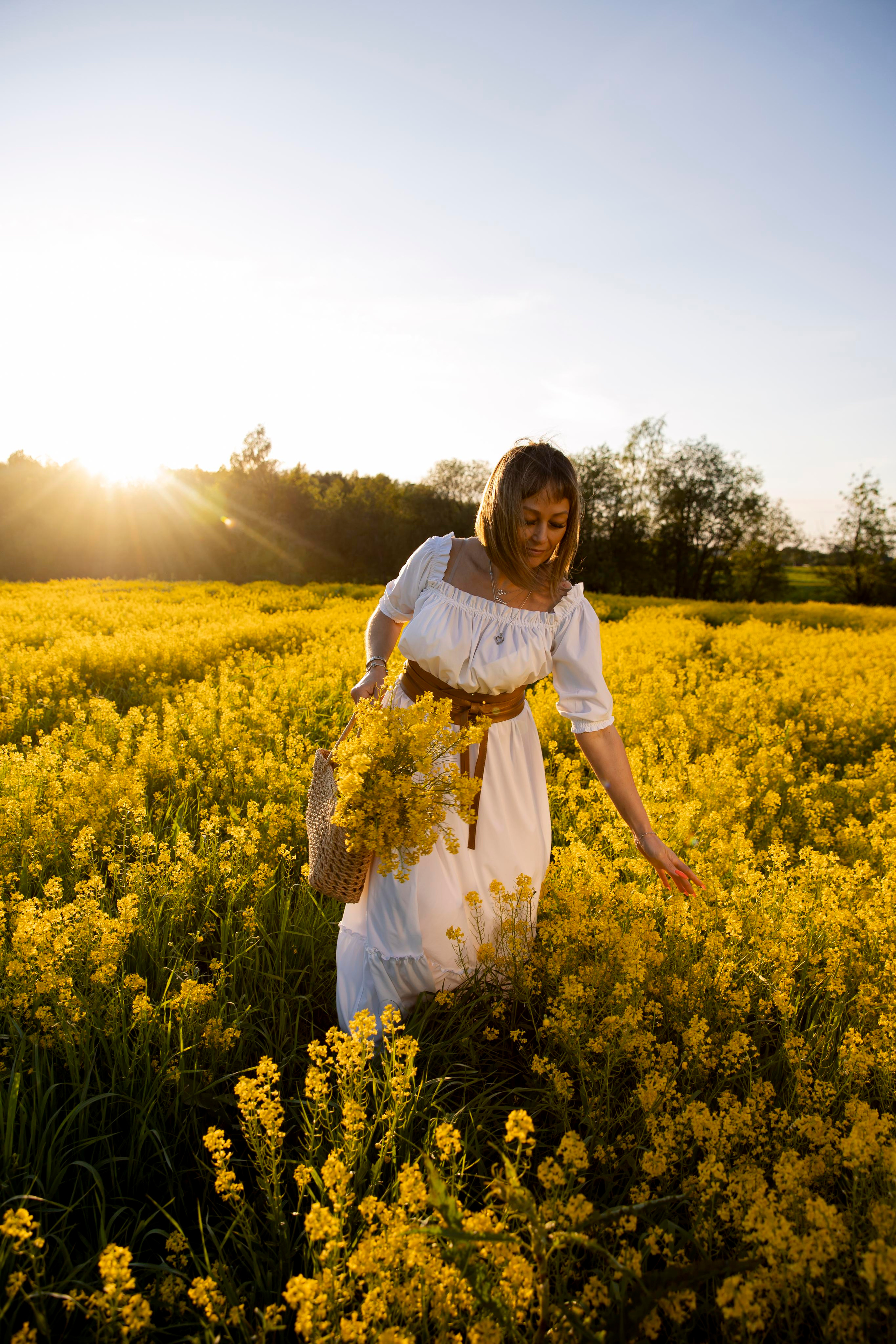Съемка в поле на закате. Фотограф — Татьяна Кириллова, г. Санкт-Петербург