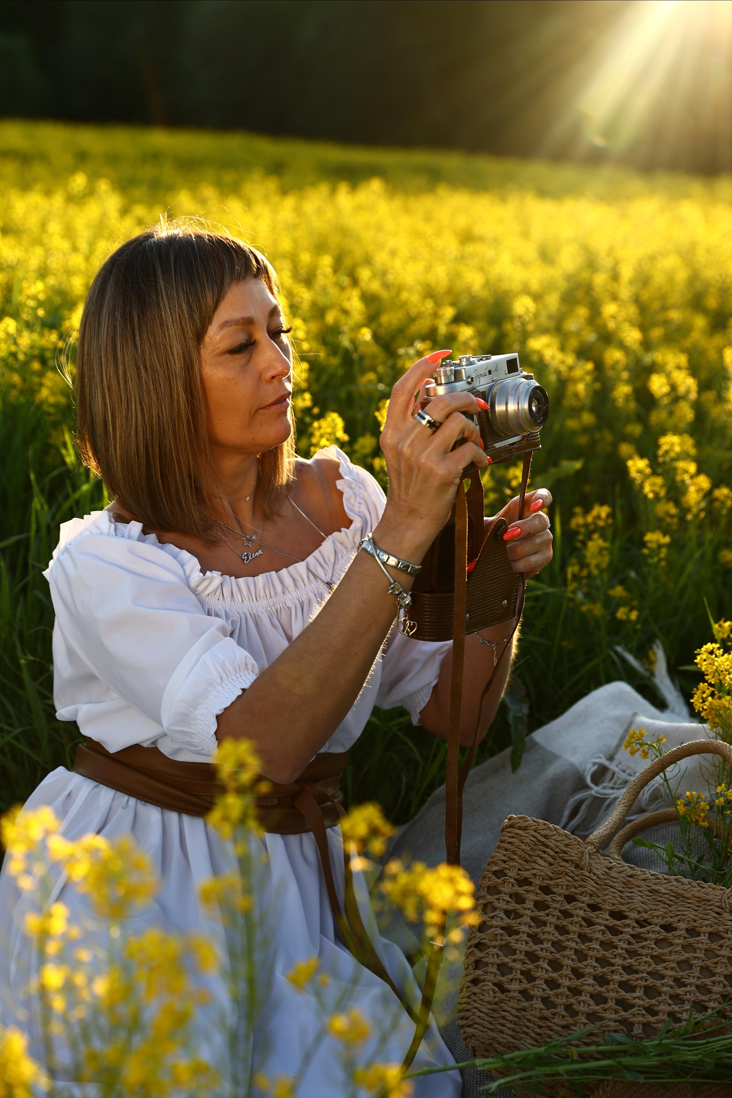 Съемка в поле на закате. Фотограф — Татьяна Кириллова, г. Санкт-Петербург