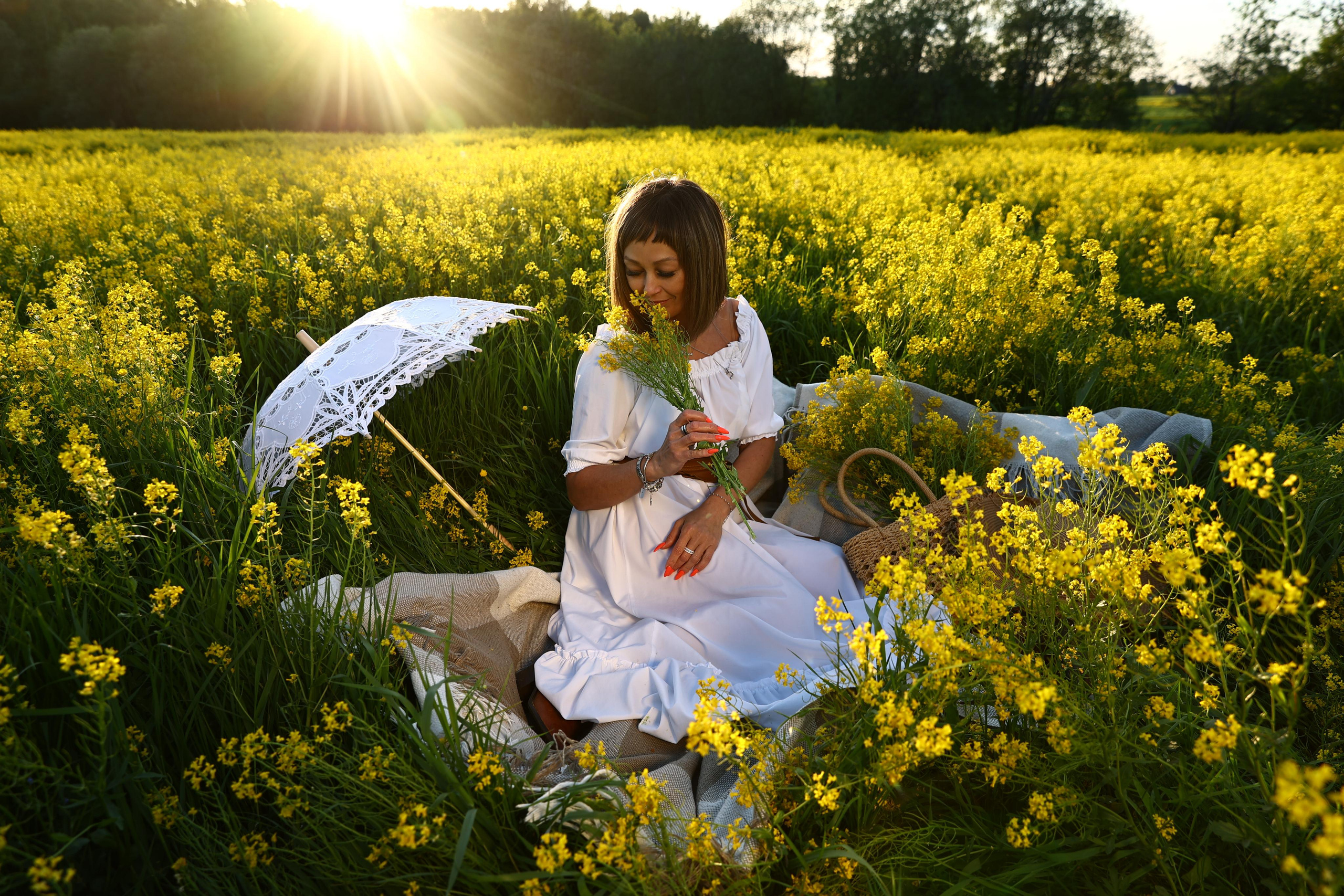 Съемка в поле на закате. Фотограф — Татьяна Кириллова, г. Санкт-Петербург
