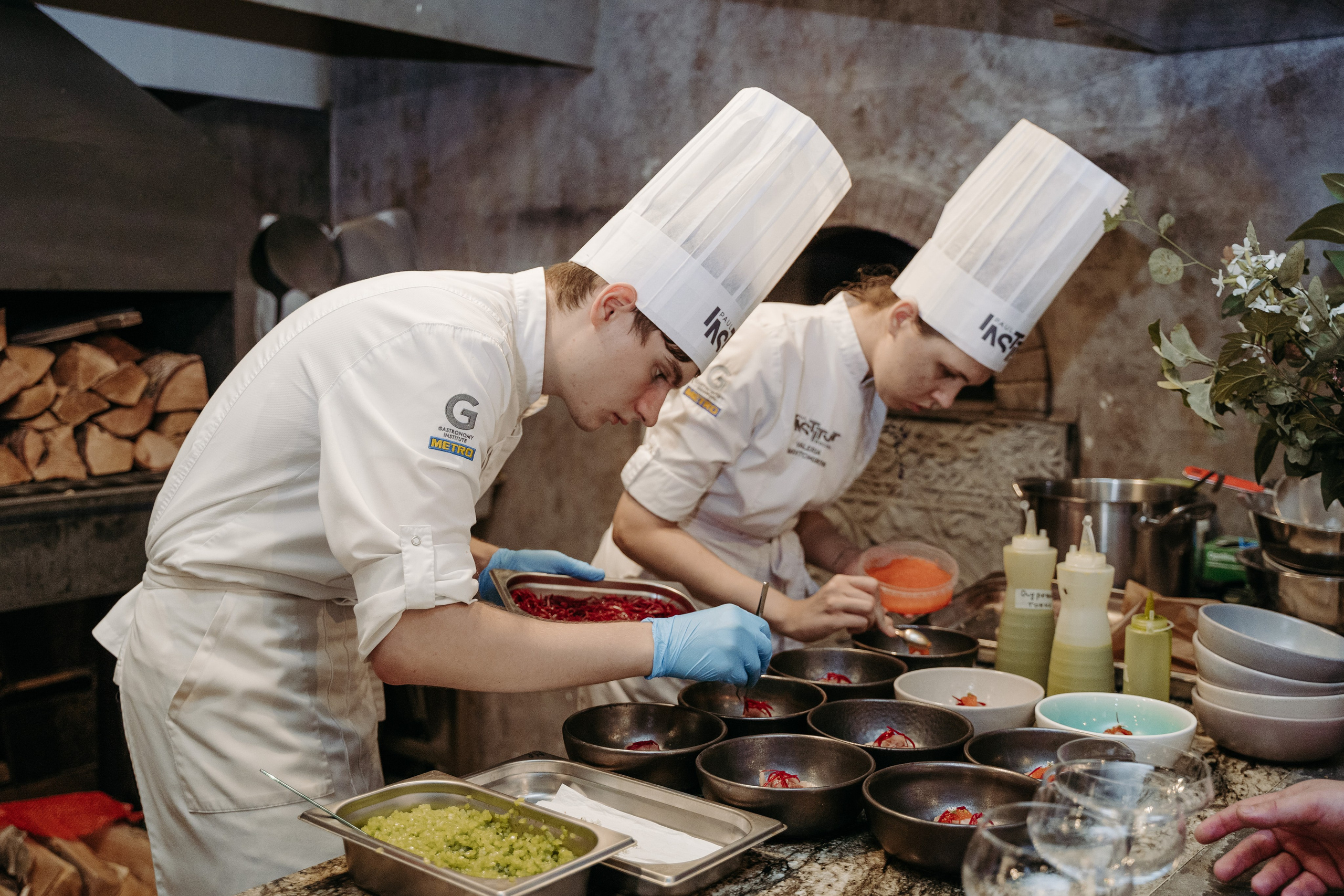 Открытый ужин с Mishlen Шеф Поварами. Репортажный и свадебный фотограф в Москве Рая Небогатова