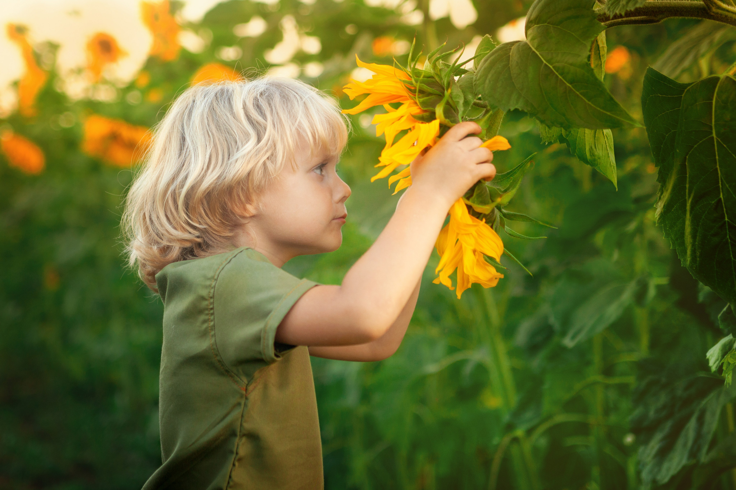 Славик. Фотограф Антонина Свешникова. ВЫПУСКНЫЕ ФОТОКНИГИ для детских садов и школ. Москва, Владимир