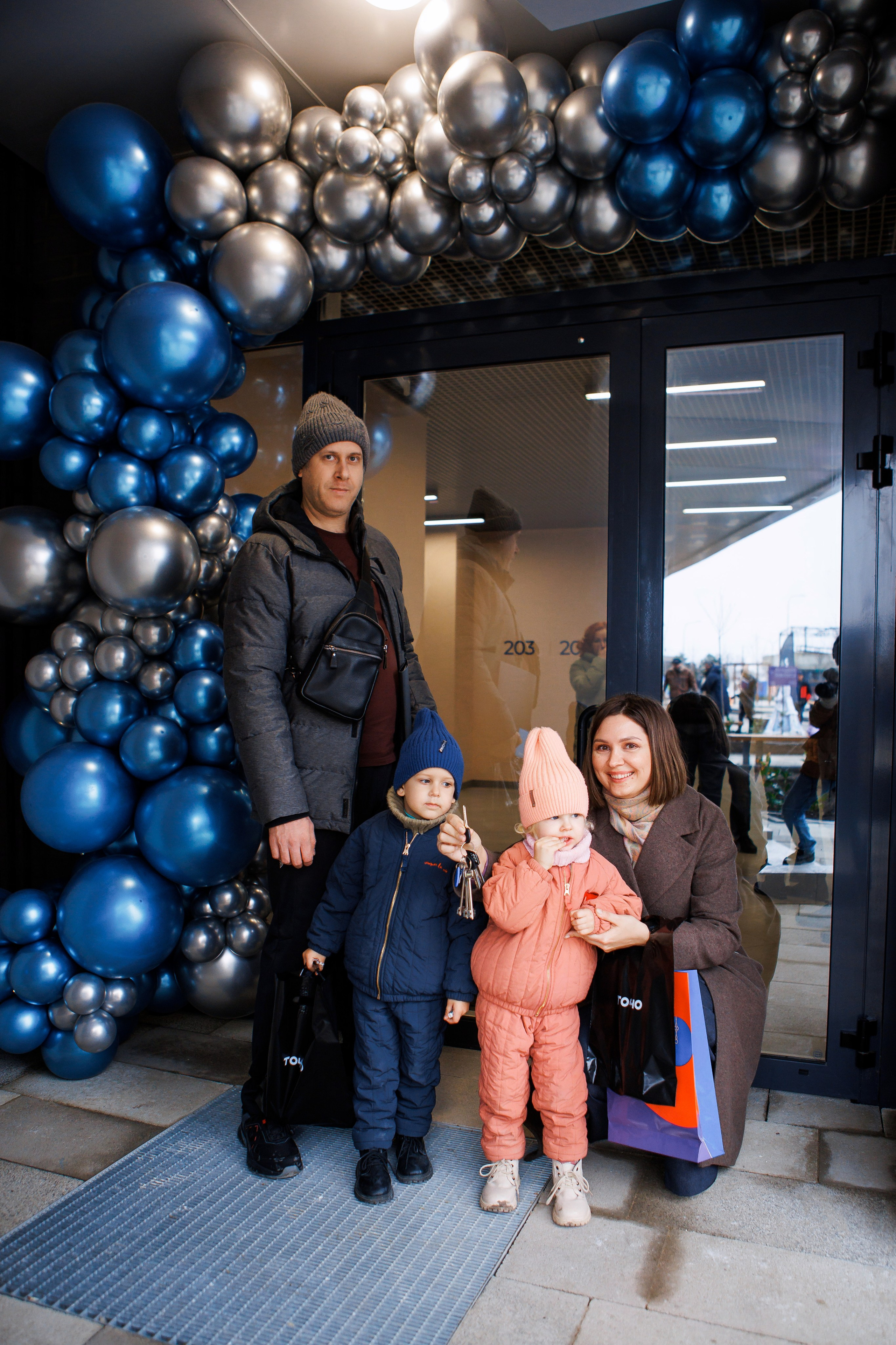 Тихорецк. Выдача Ключей. ТОЧНО. Репортажный и свадебный фотограф в Краснодаре
